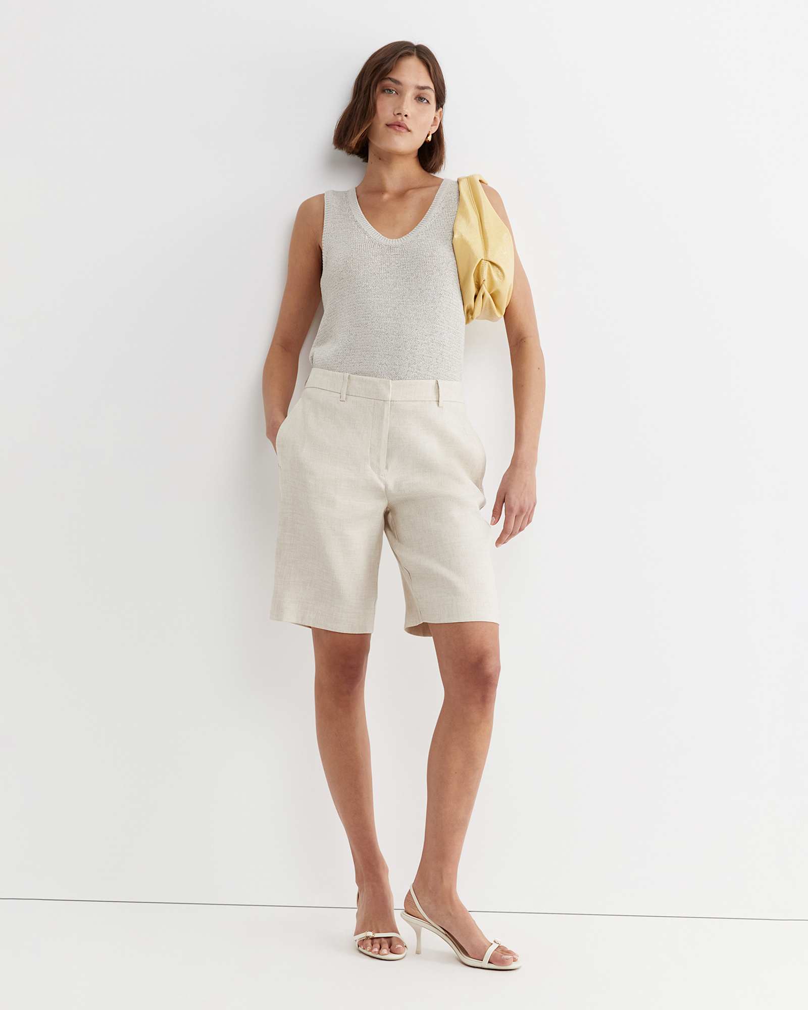 Lena Bermuda Linen Short in STRING