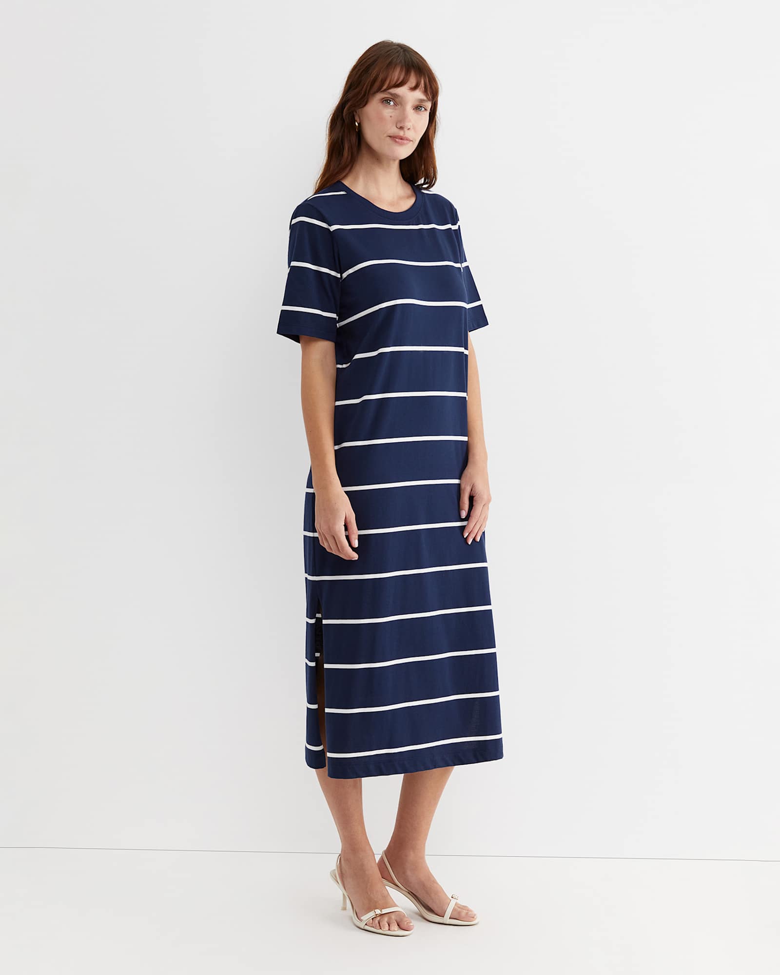 Ariana Stripe T-Shirt Dress in NAVY/WHITE