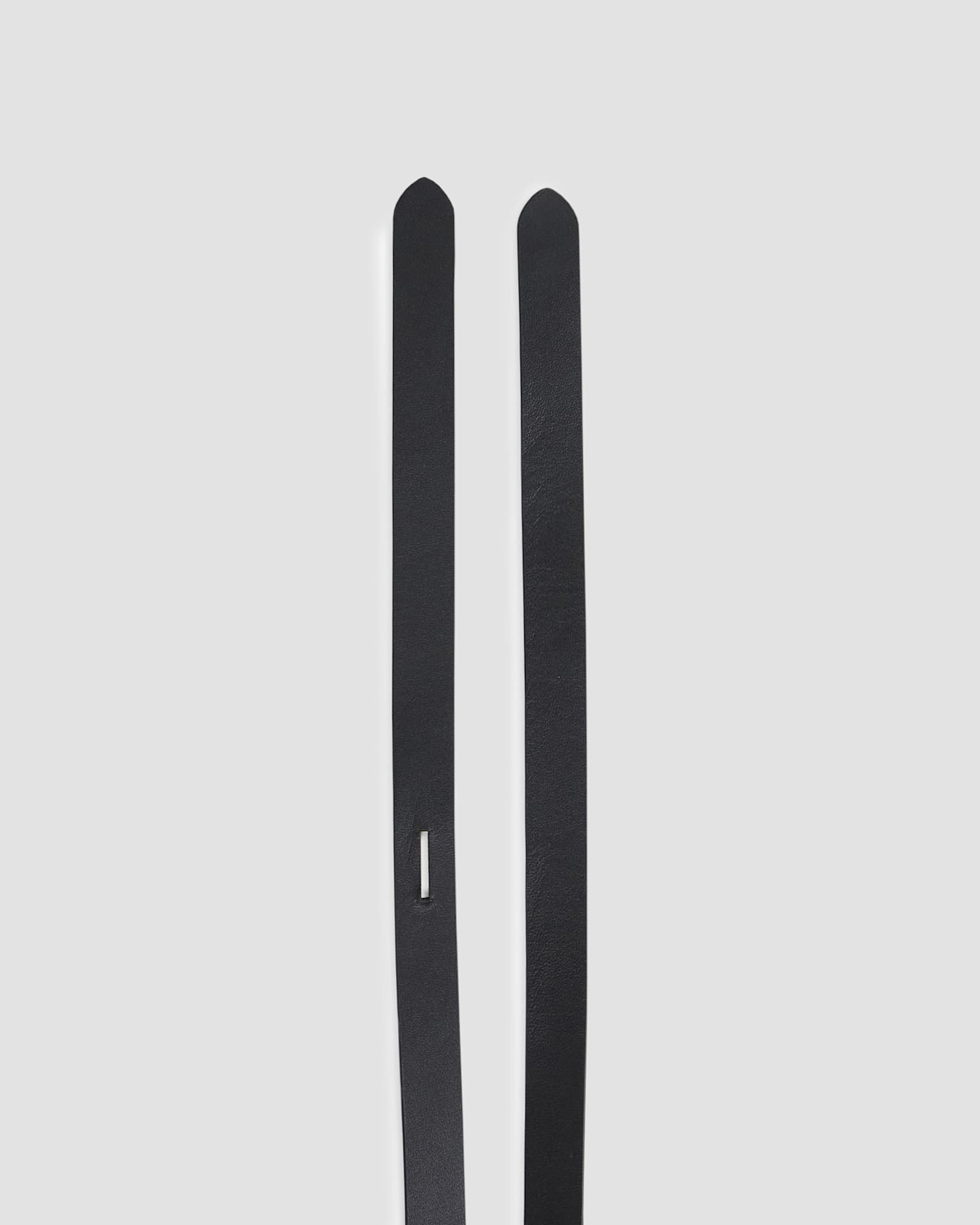 Lara Wrap Leather Belt in BLACK