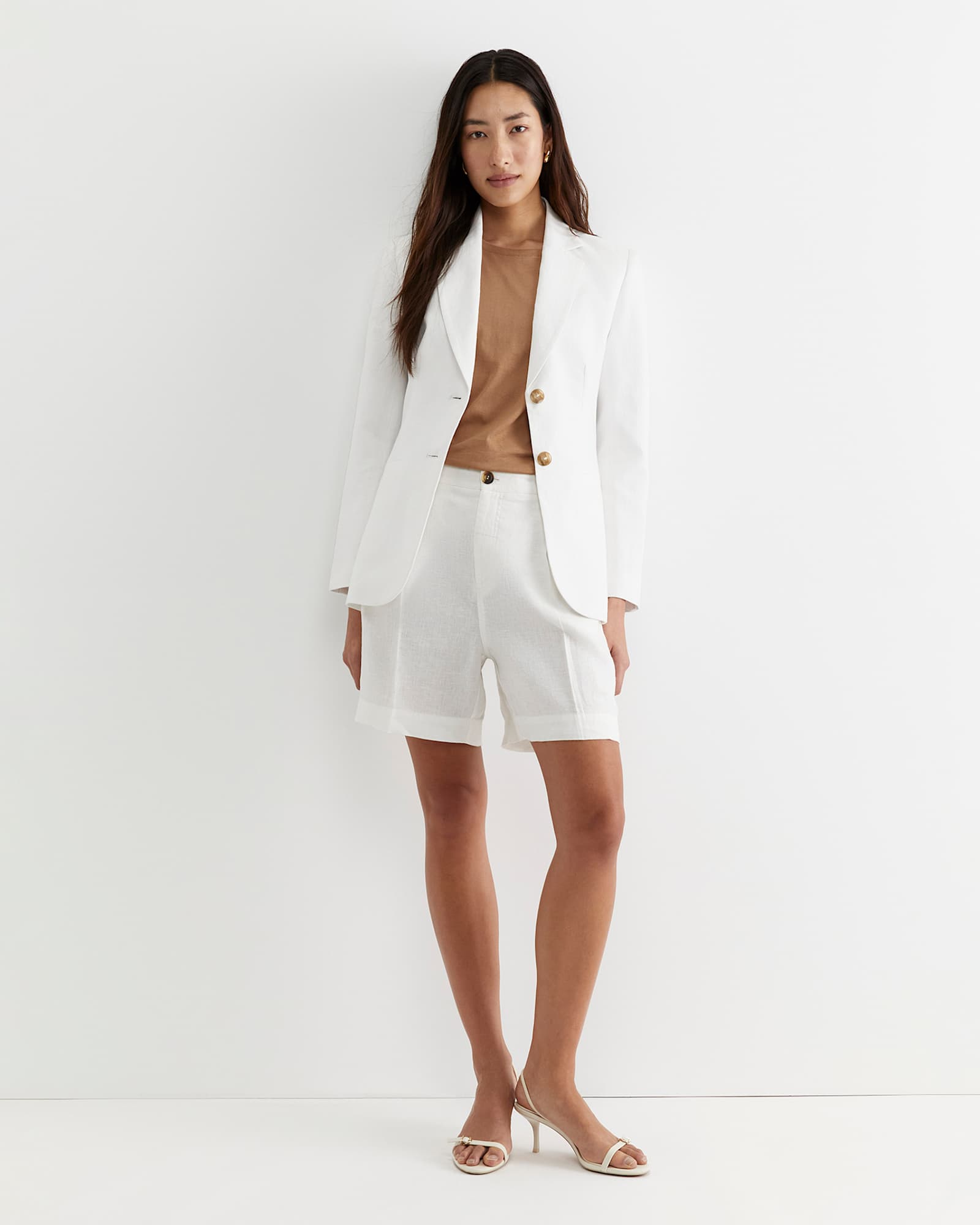 Freya Linen Blazer in WHITE