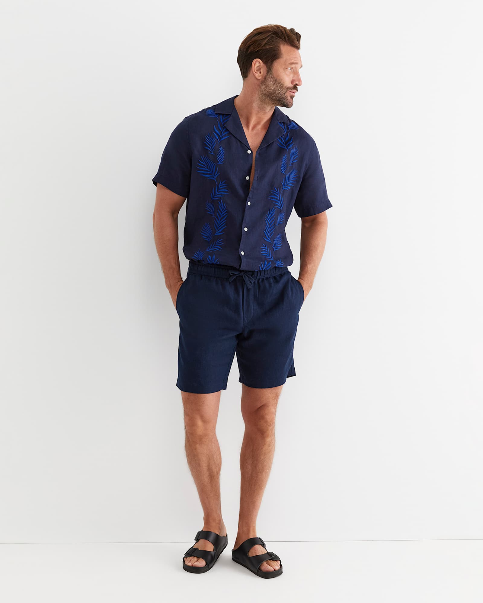 Toohey Short Sleeve Linen Shirt in NAVY