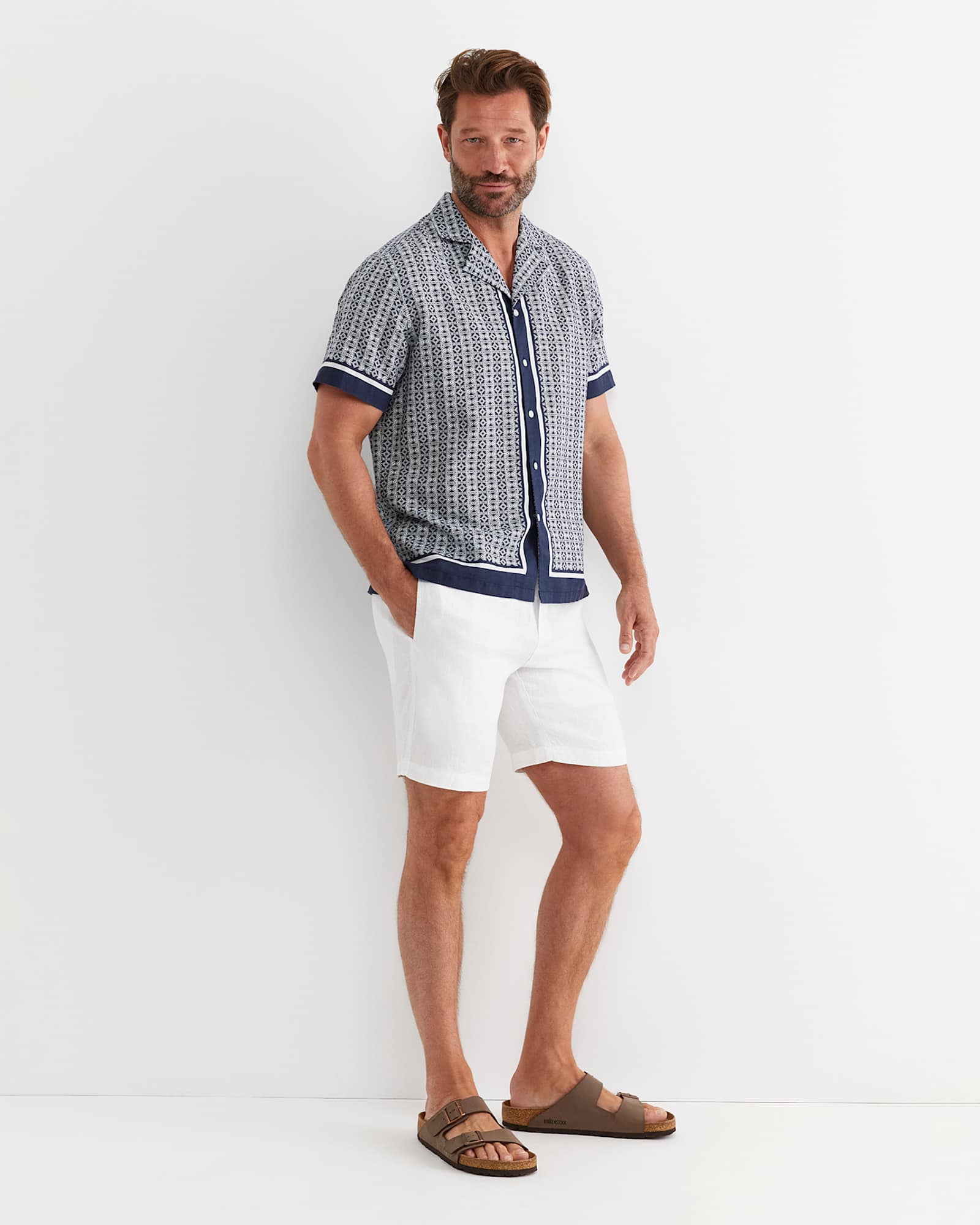 Paddington Short Sleeve Linen Blend Shirt in NAVY