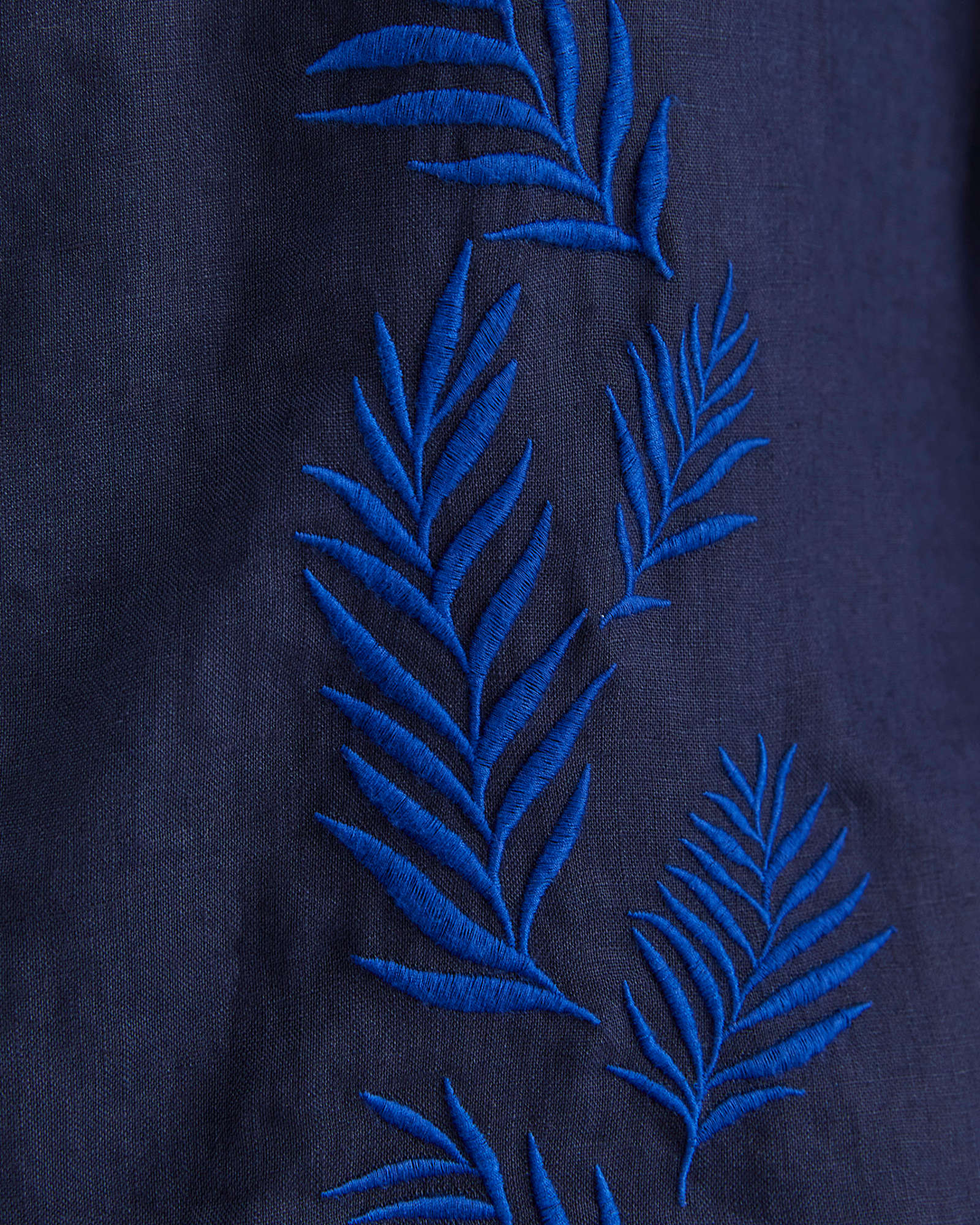 Toohey Short Sleeve Linen Shirt in NAVY