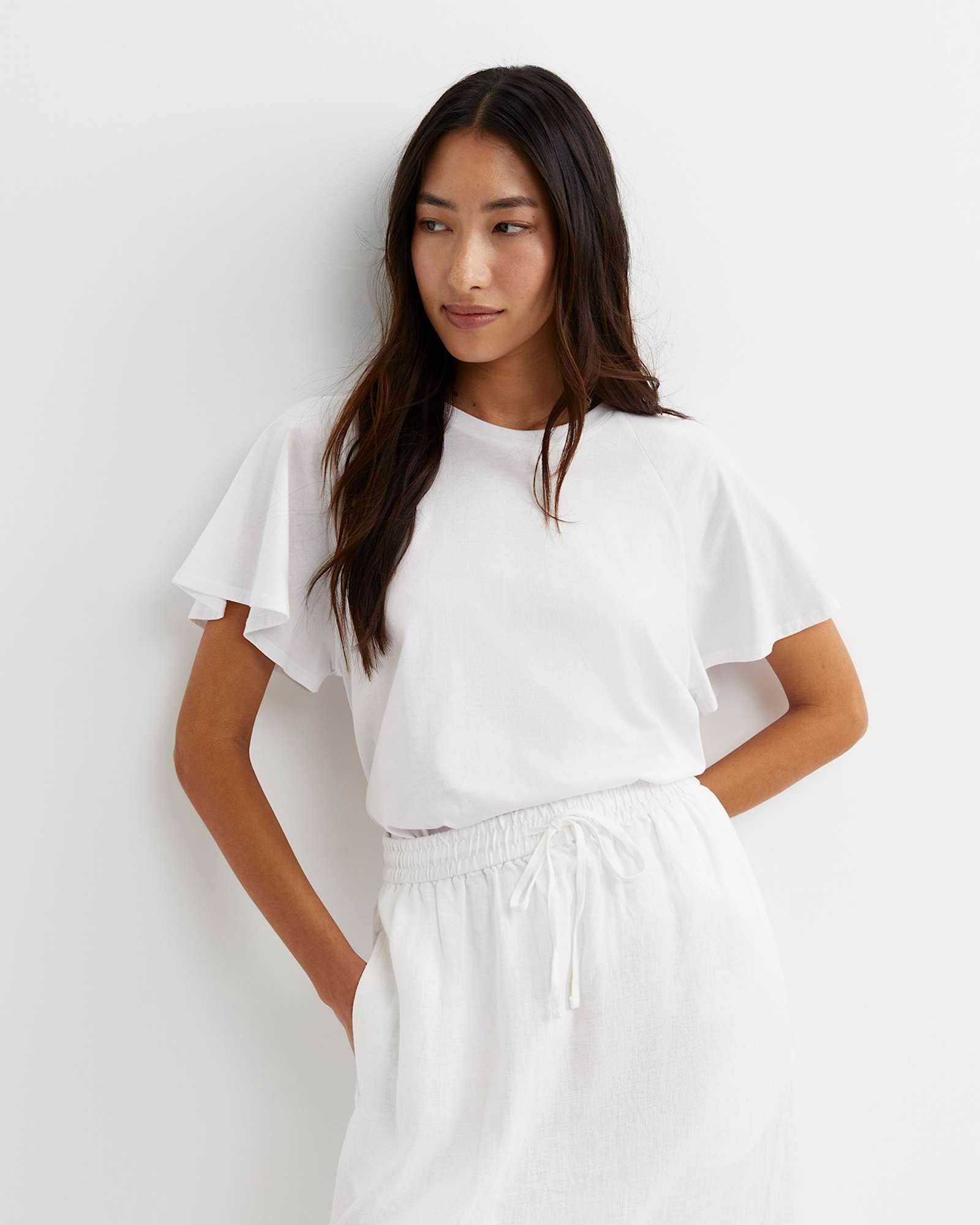 Flutter Short Sleeve Tee in WHITE