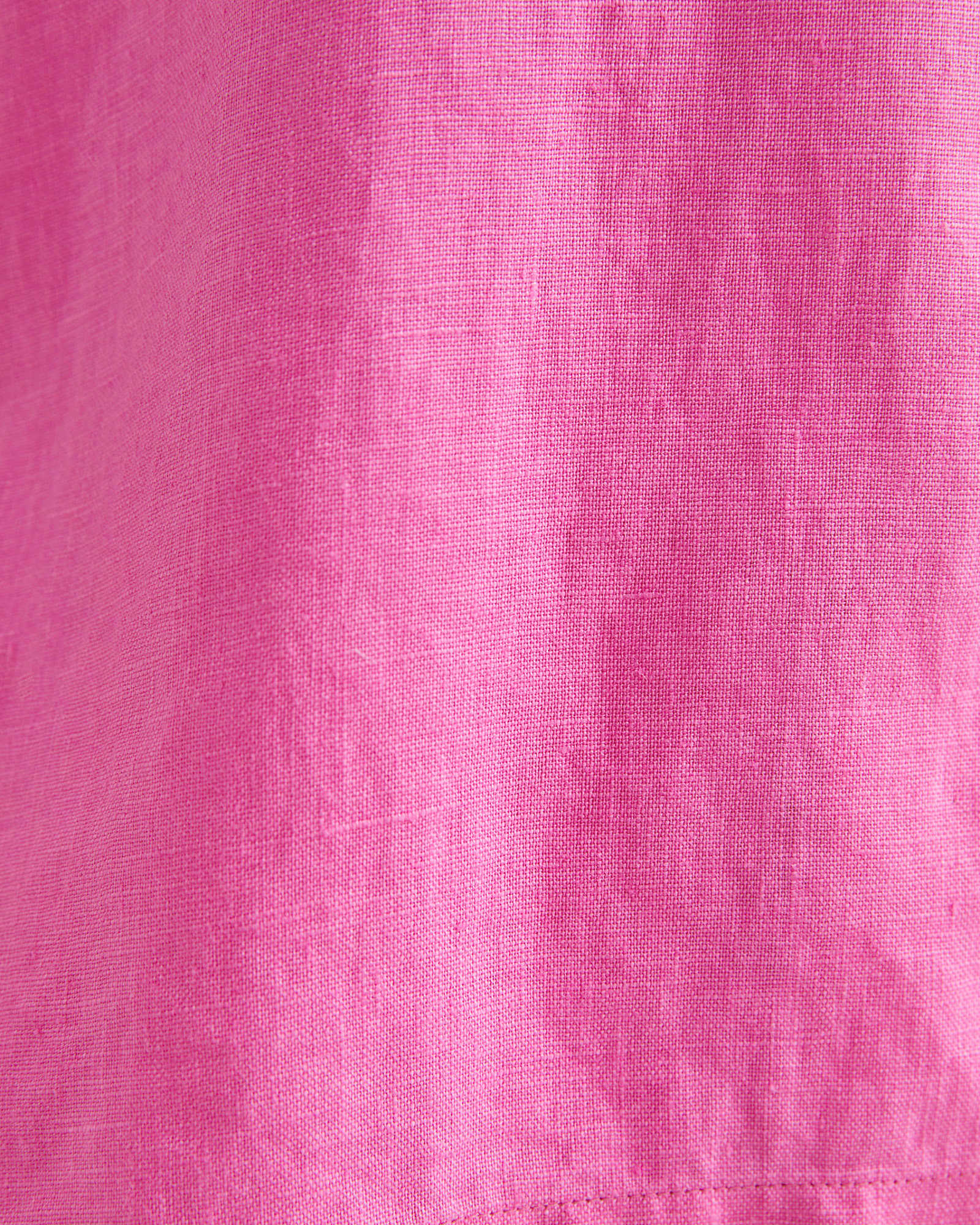 Lulu Blanket Stitch Linen Shirt in STRAWBERRY