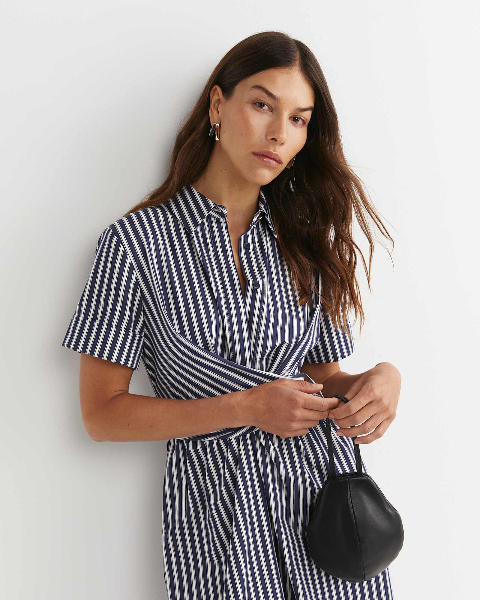 Etta Twist Maxi Dress in NAVY/WHITE