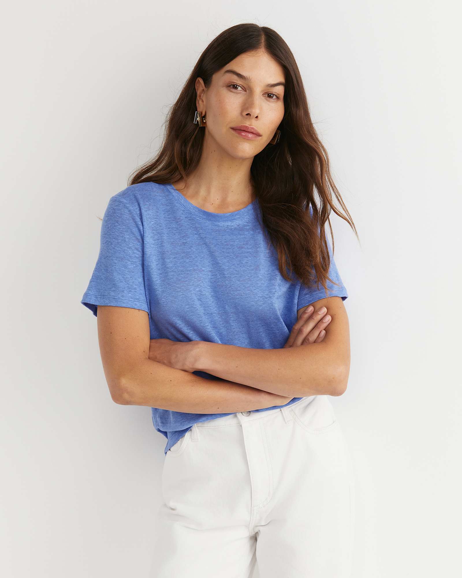 Tonia Crew Neck Linen Tee in BELLE BLUE