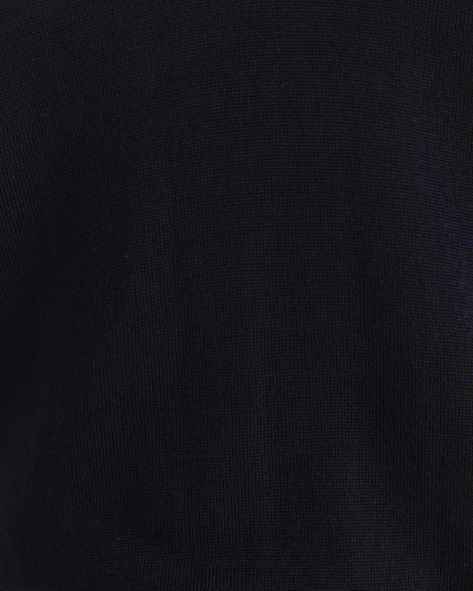 Francis Merino V-Neck Knit in NAVY