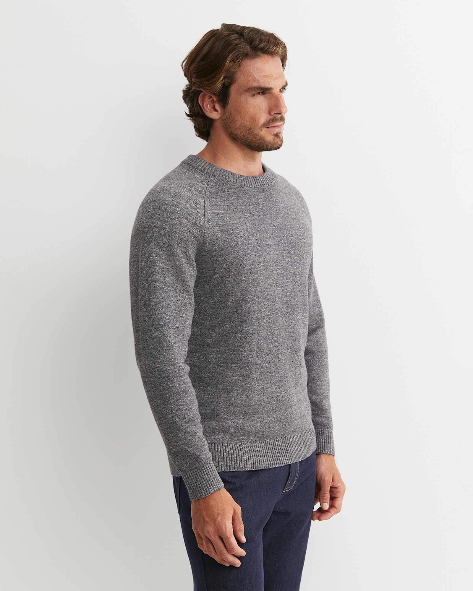 Riley Raglan Crew Neck Knit in LIGHT GREY