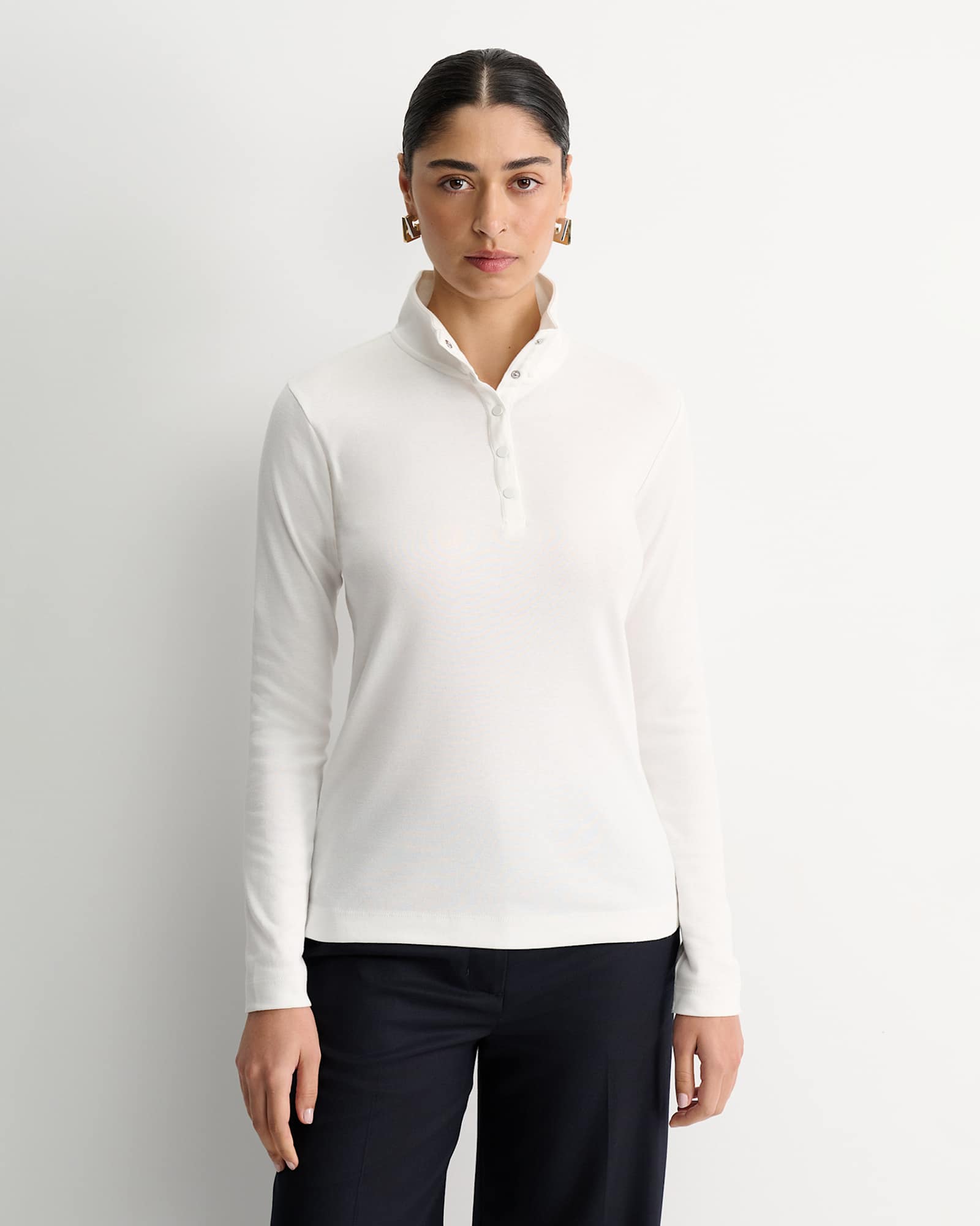 Lucy Snap Funnel Neck Top in IVORY