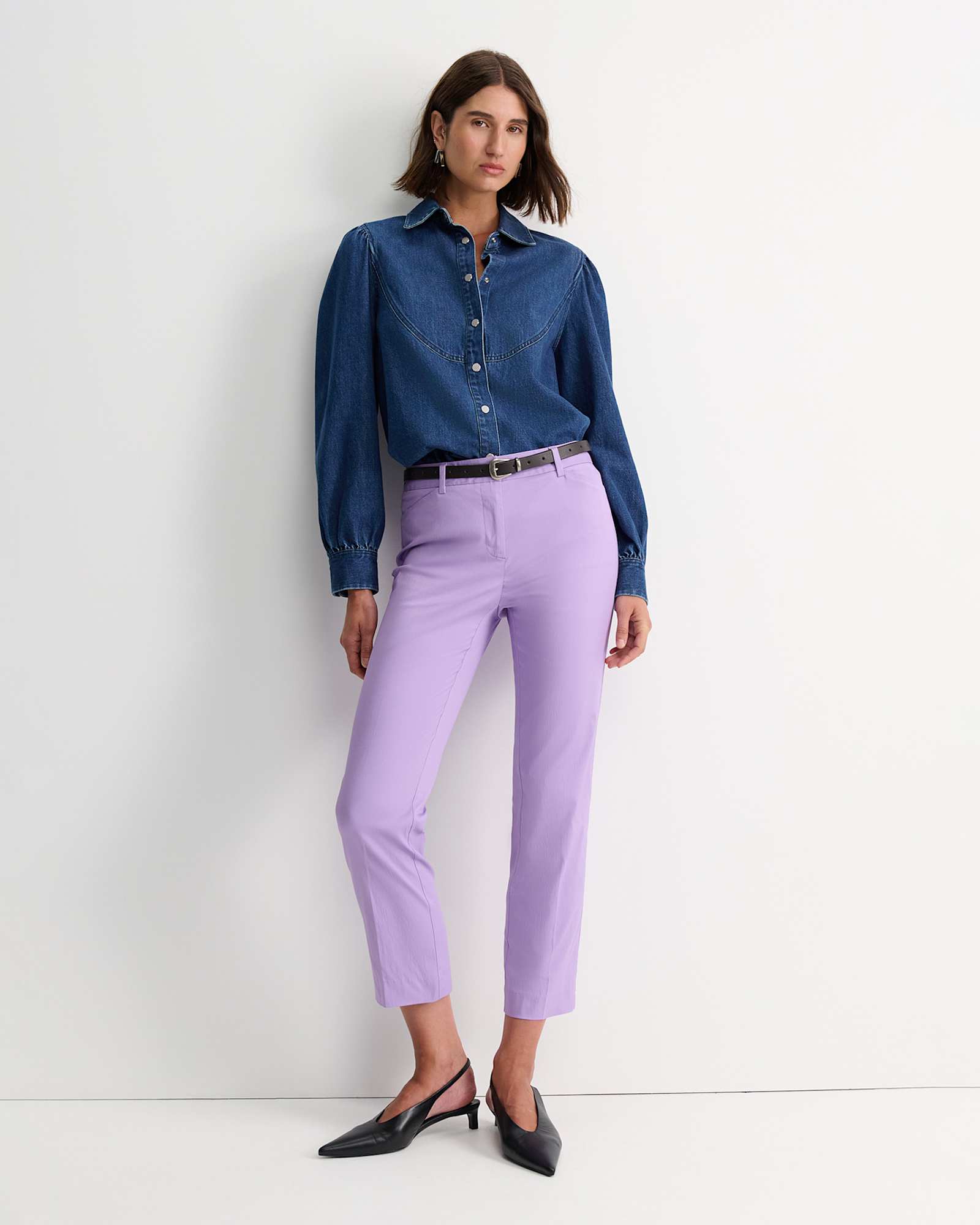 Evie Straight Capri Pant in VIOLA