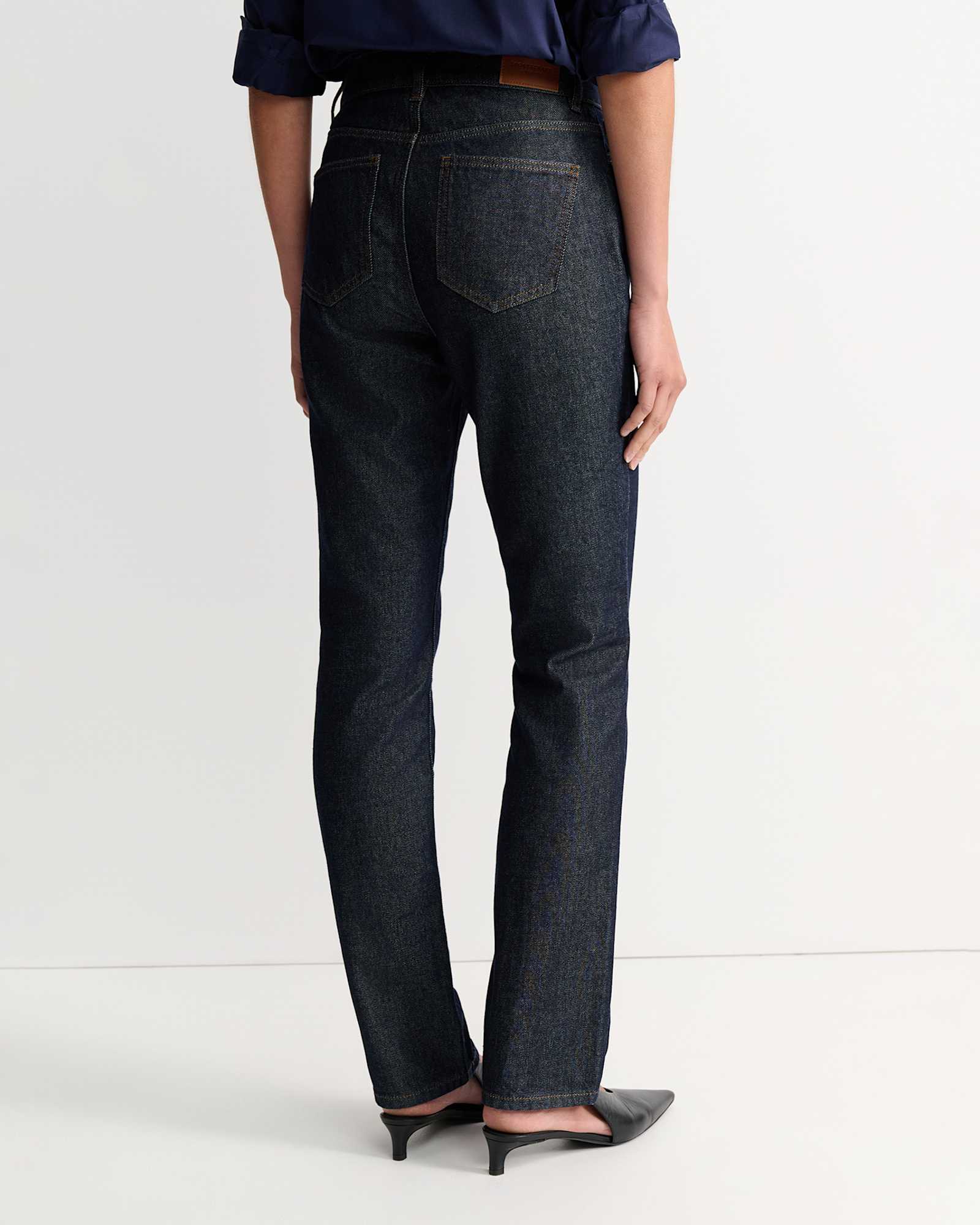 Victoria Straight Leg Jean in INDIGO