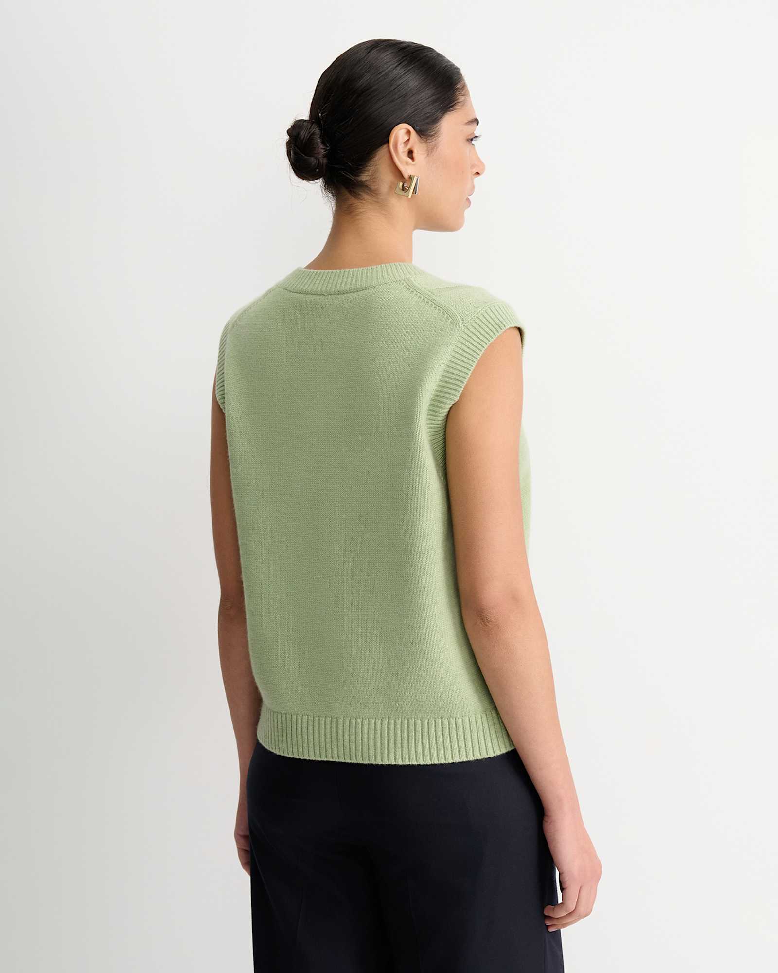 Pearl Chunky Cable Vest in AVOCADO