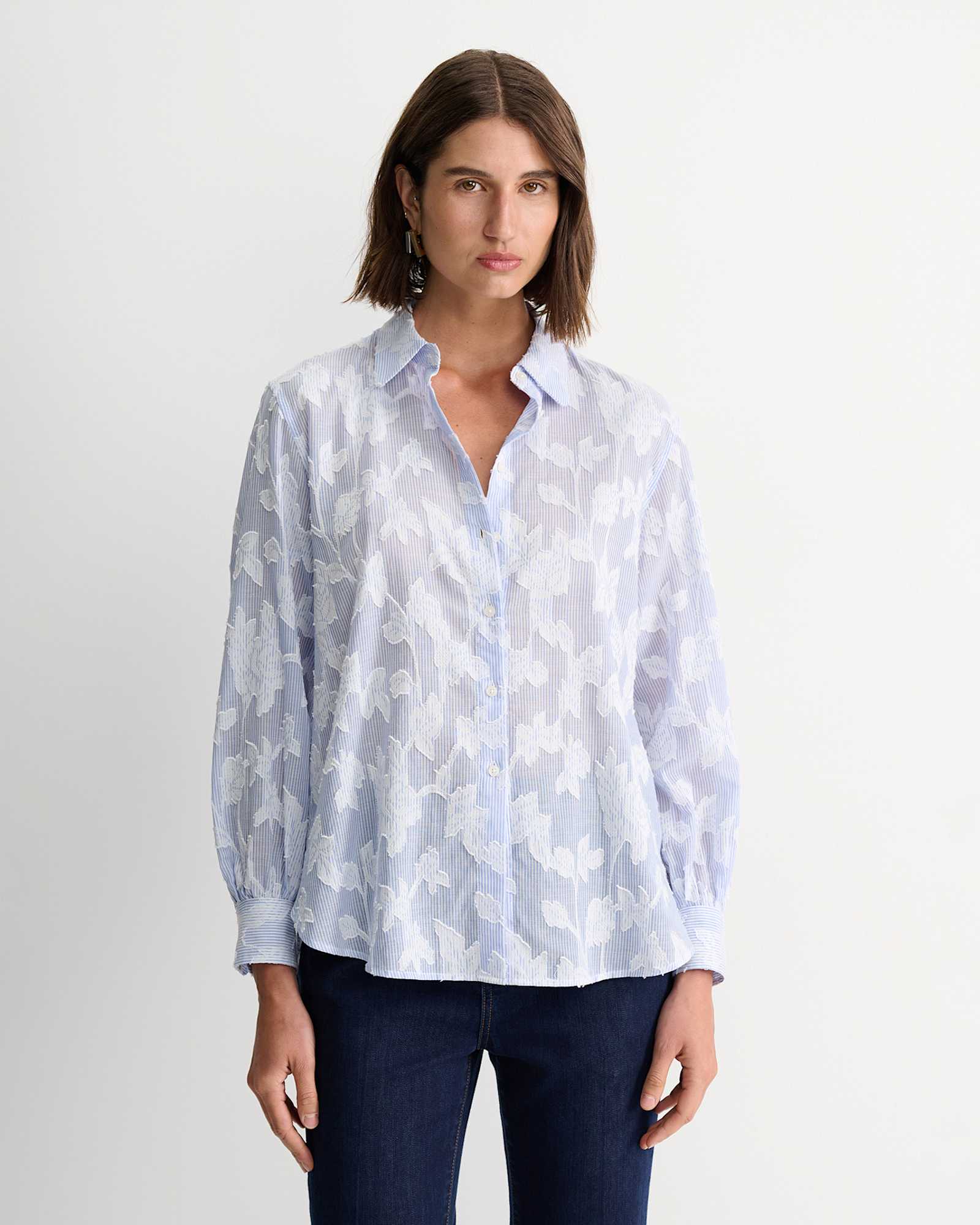 Sedonia Clip Back Shirt in WHITE/BLUE