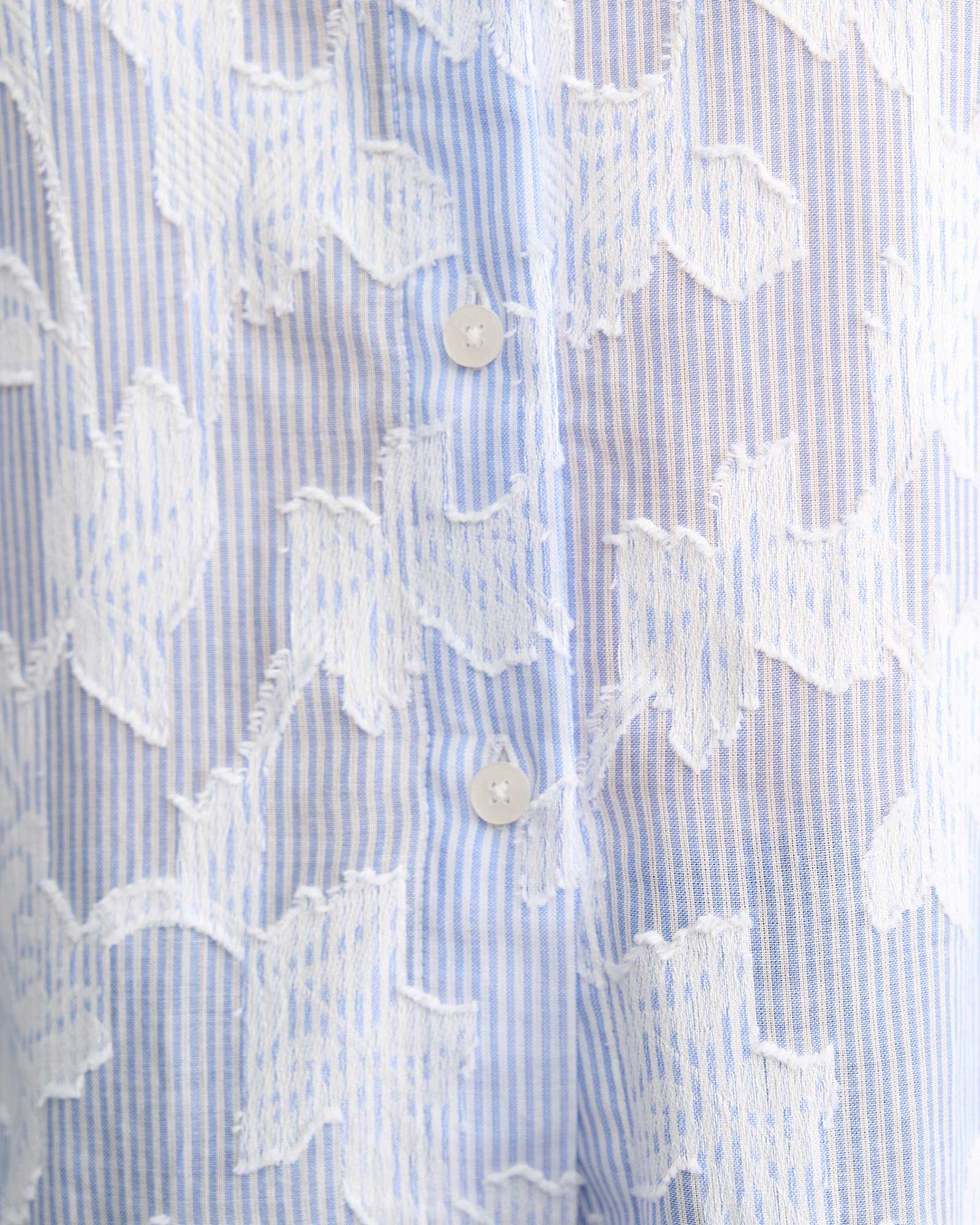 Sedonia Clip Back Shirt in WHITE/BLUE