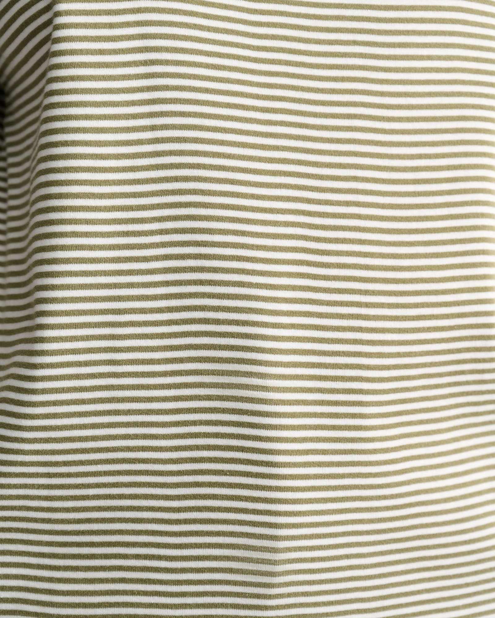 Heidi Oversized T-Shirt in KHAKI/WHITE