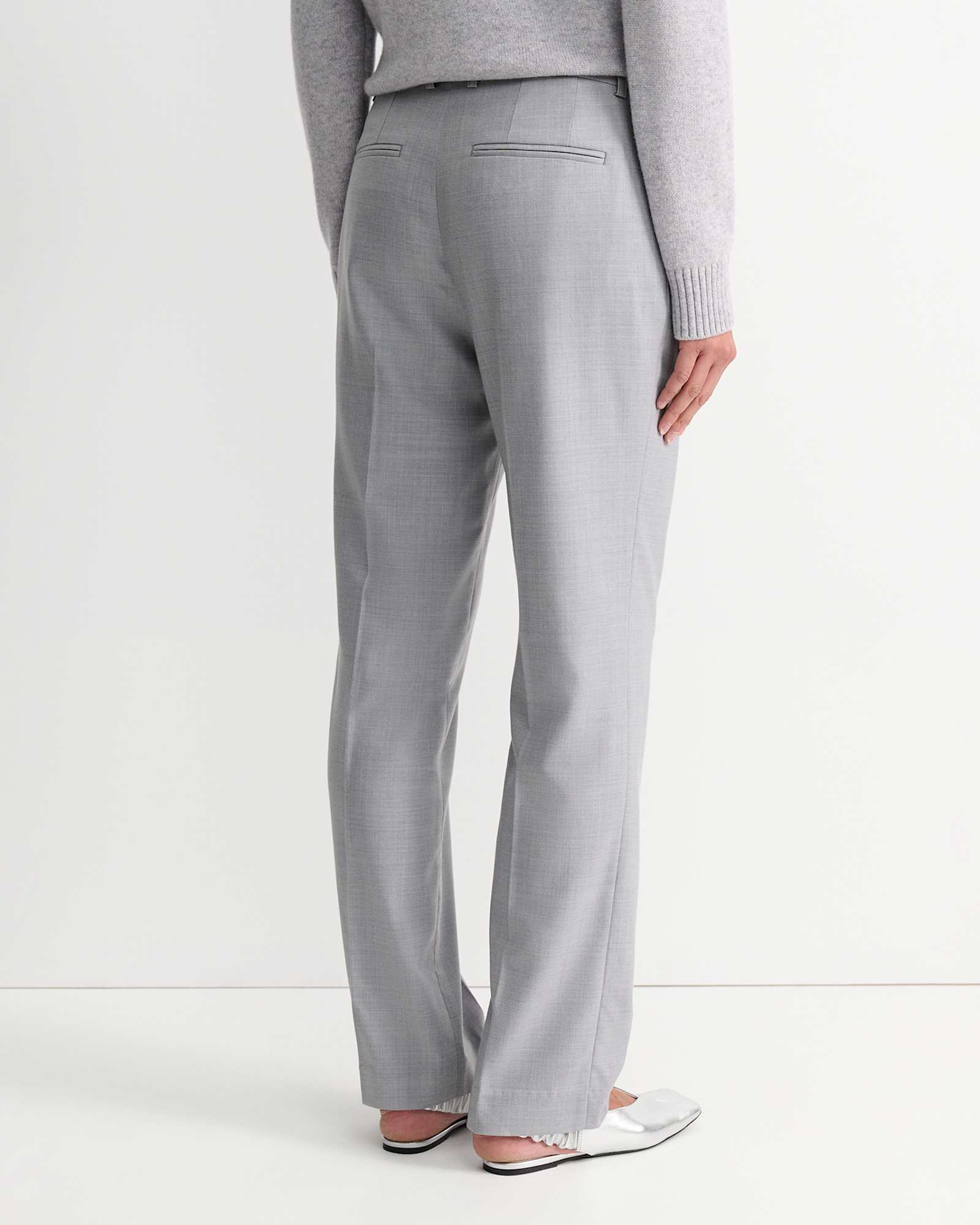 Wren Straight Leg Pant in GREY