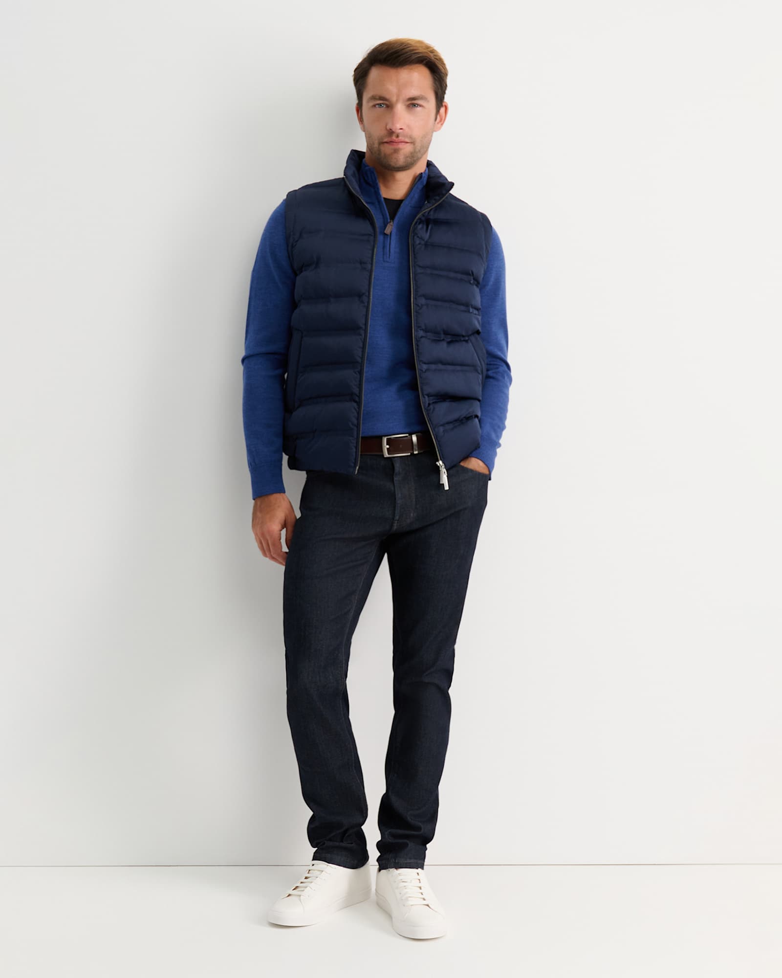 Curtis Puffer Vest in NAVY