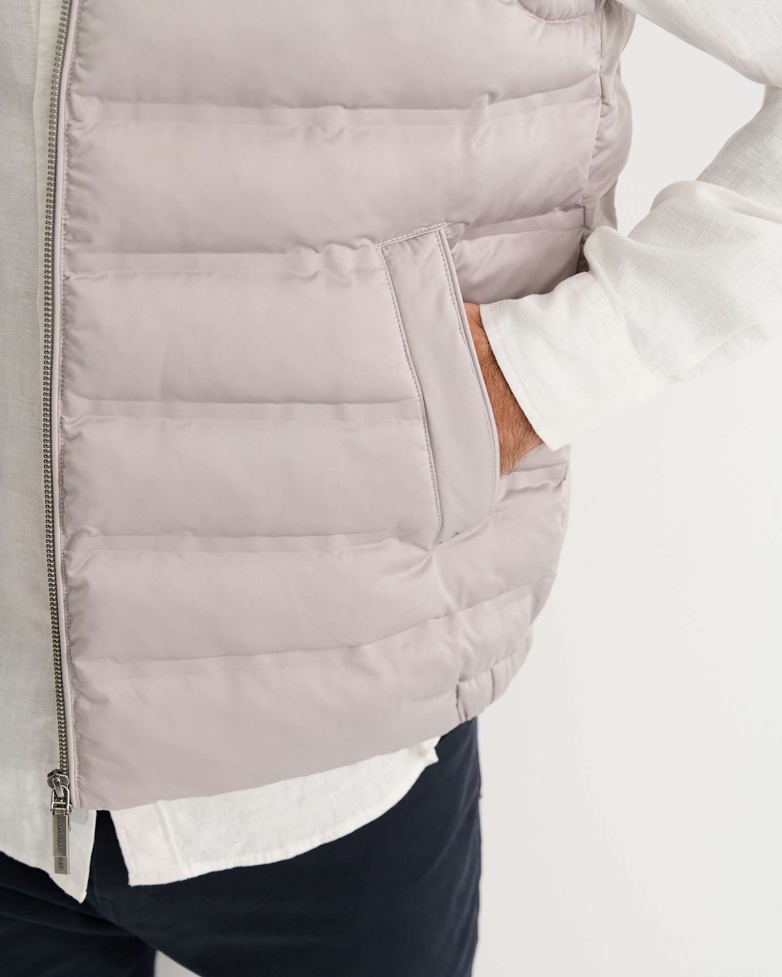 Curtis Puffer Vest in SILVER