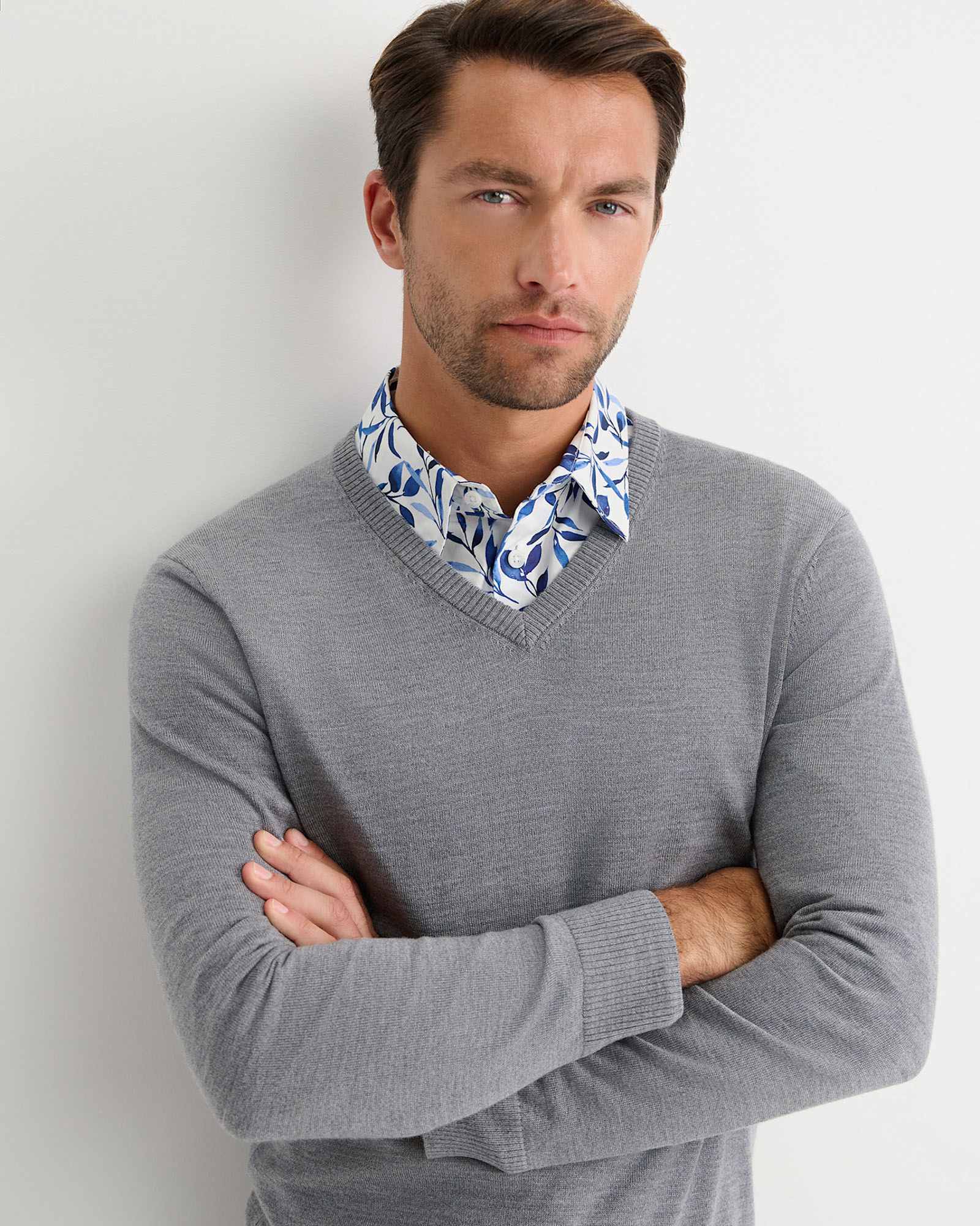 Merino V-Neck Knit in CHARCOAL MELANGE