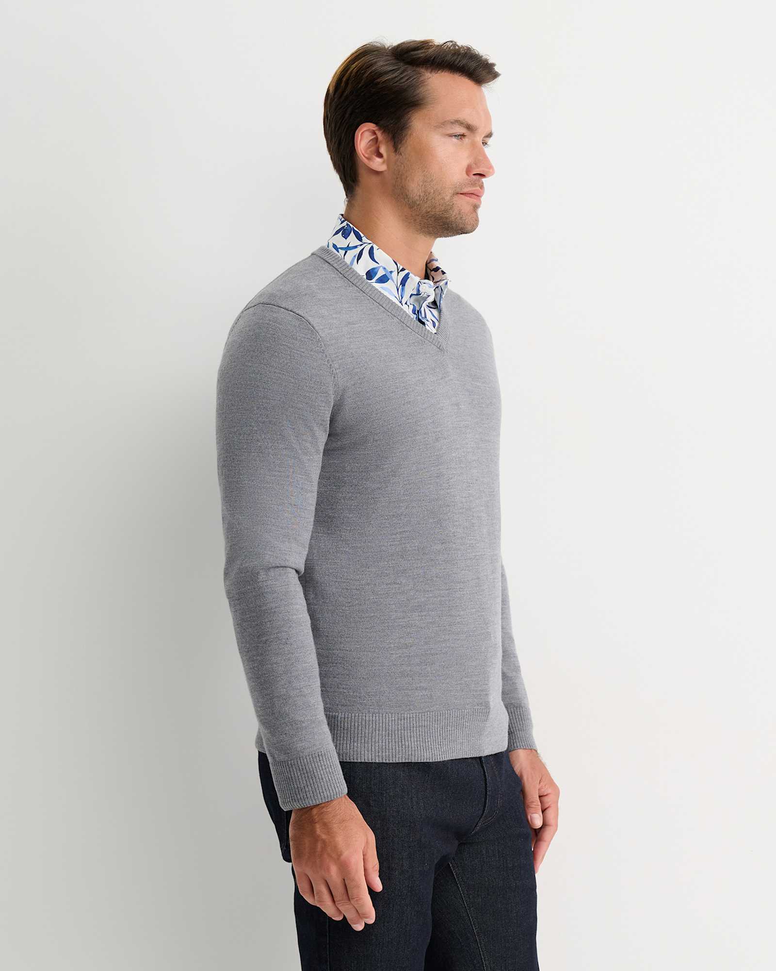 Merino V-Neck Knit in CHARCOAL MELANGE