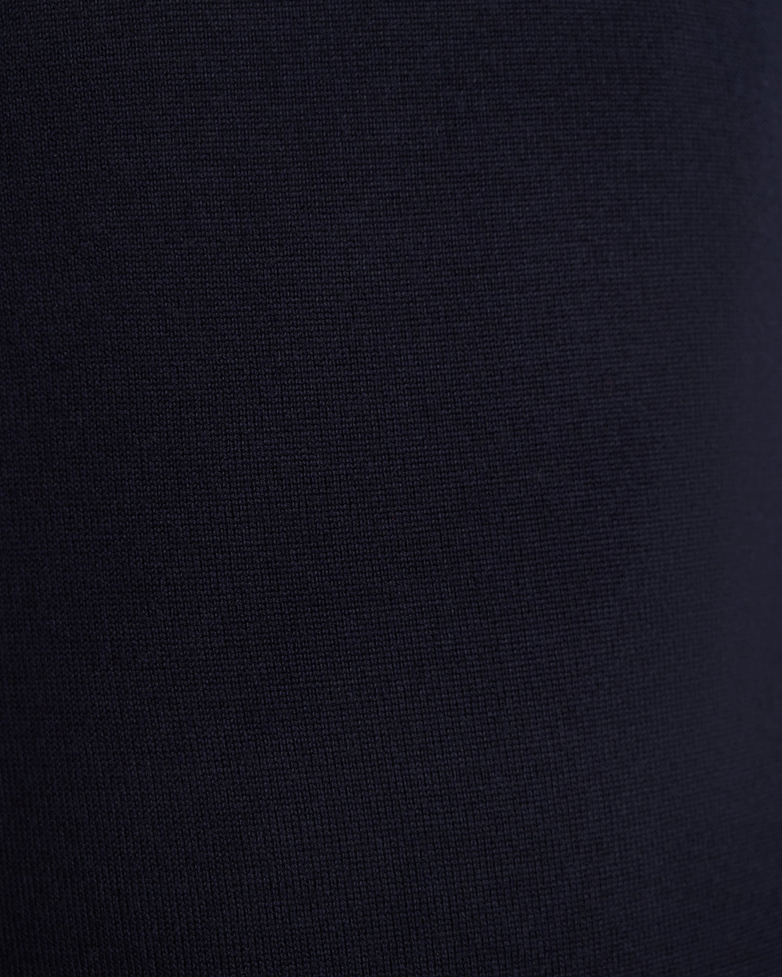 Merino Crew Neck Knit in NAVY
