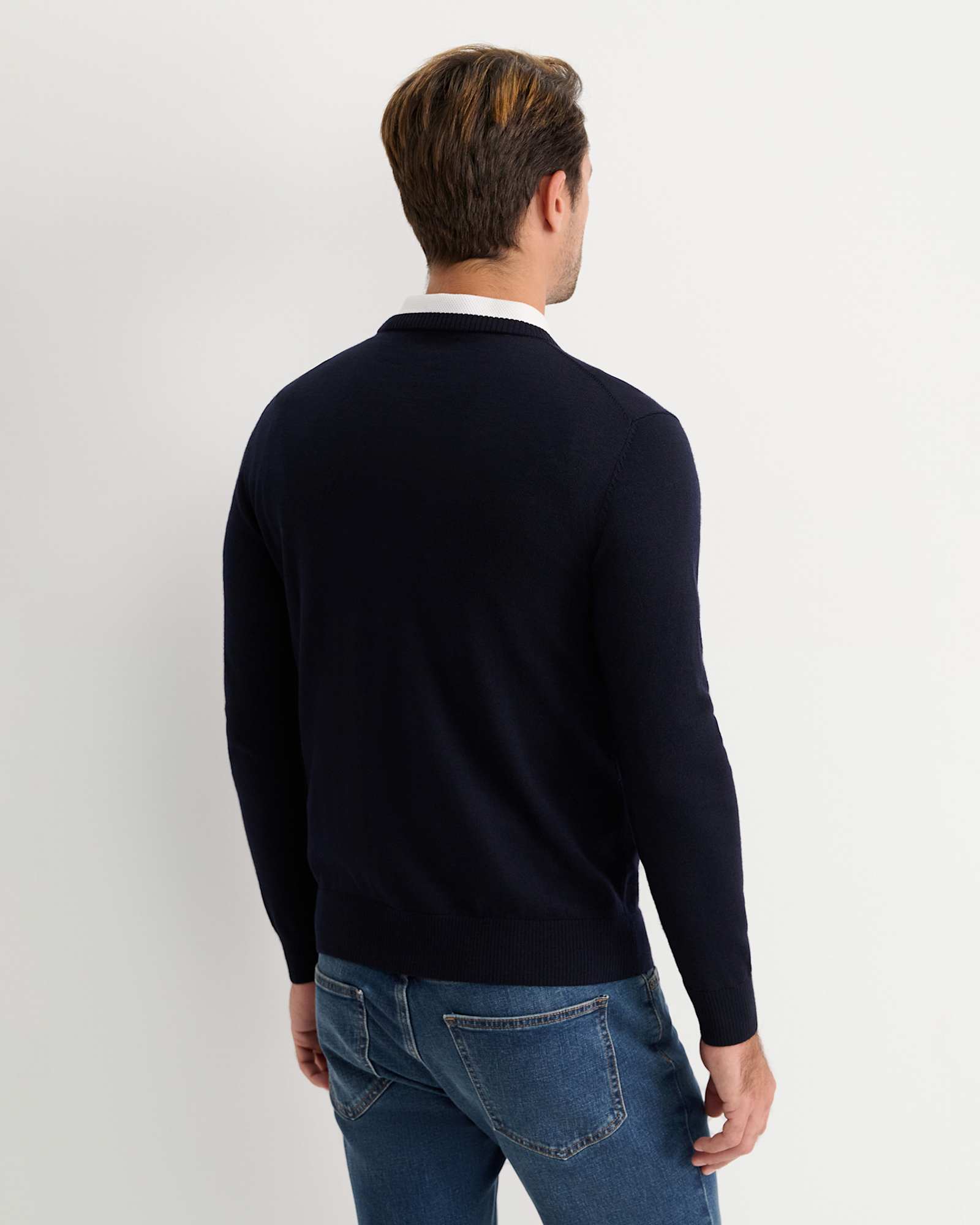 Merino Crew Neck Knit in NAVY