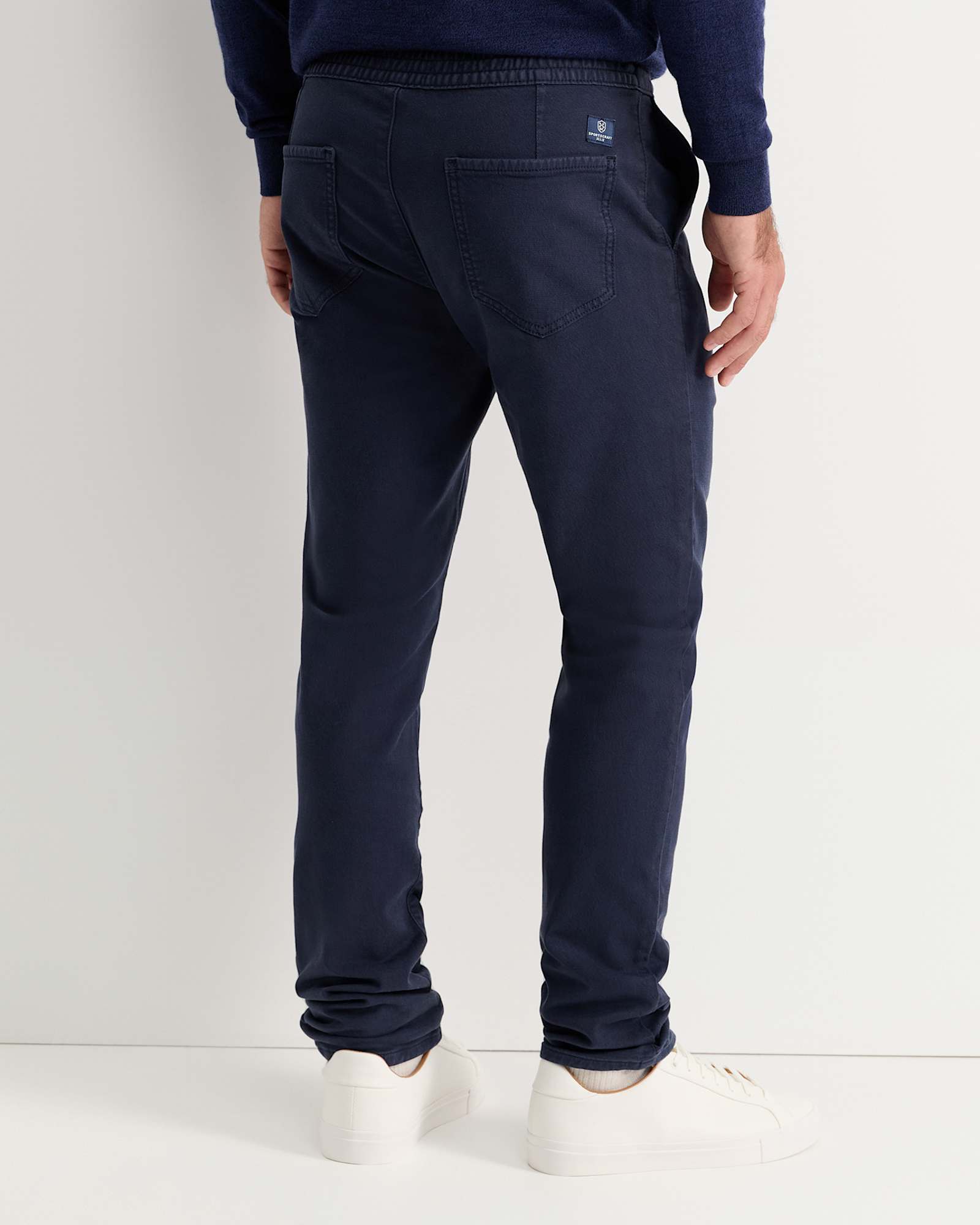 Roger Jogger in NAVY