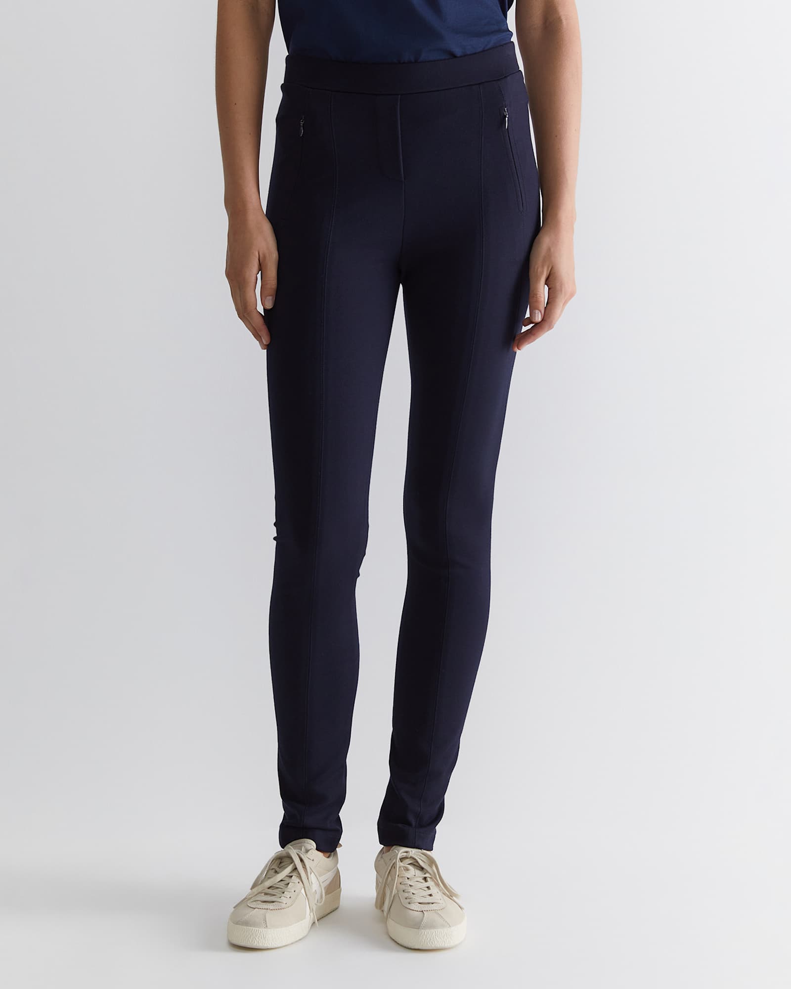 Esme Ponte Pant in NAVY