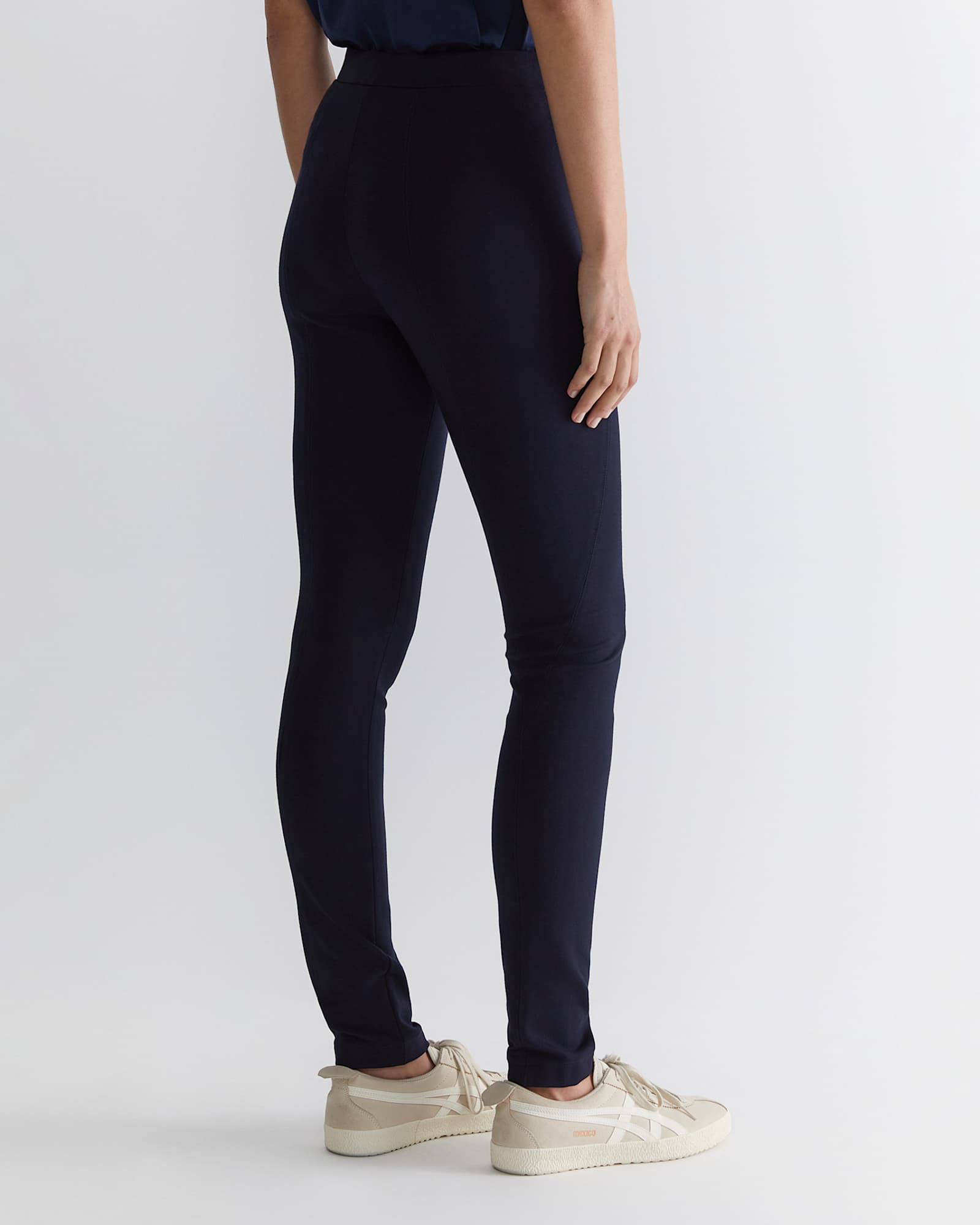 Esme Ponte Pant in NAVY