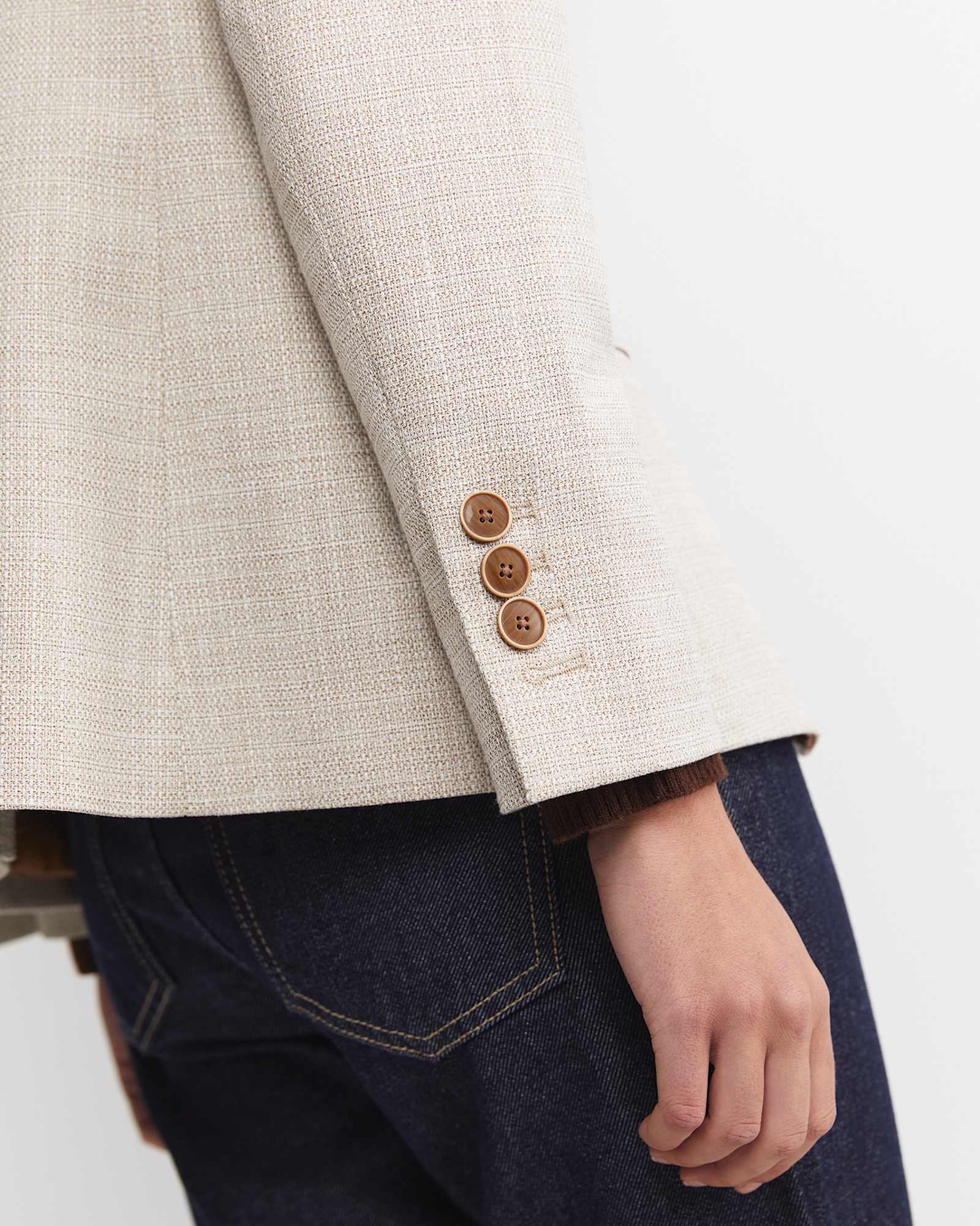Ammata Blazer in TAN