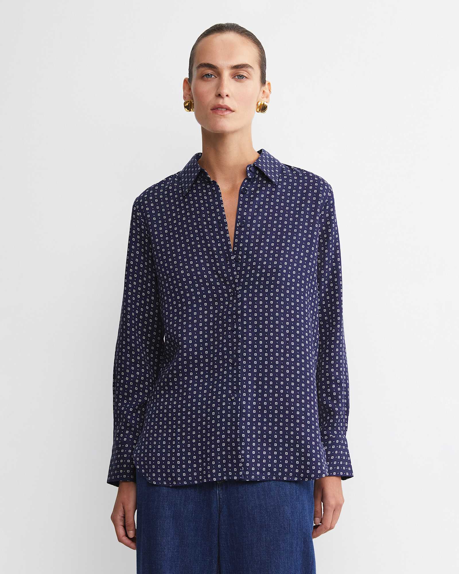 Geo Long Sleeve Shirt in NAVY/WHITE