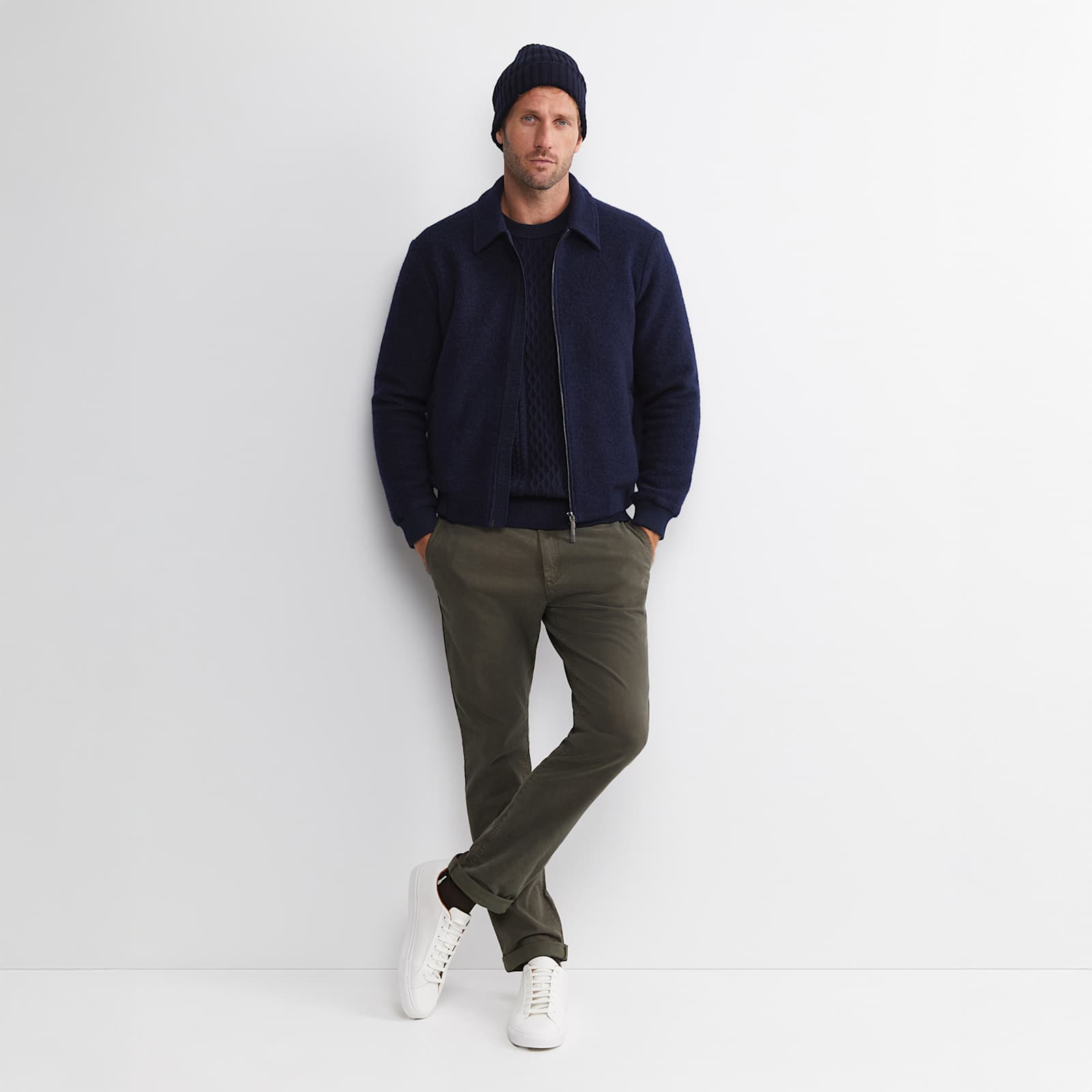 Stephen Bomber Jacket in NAVY