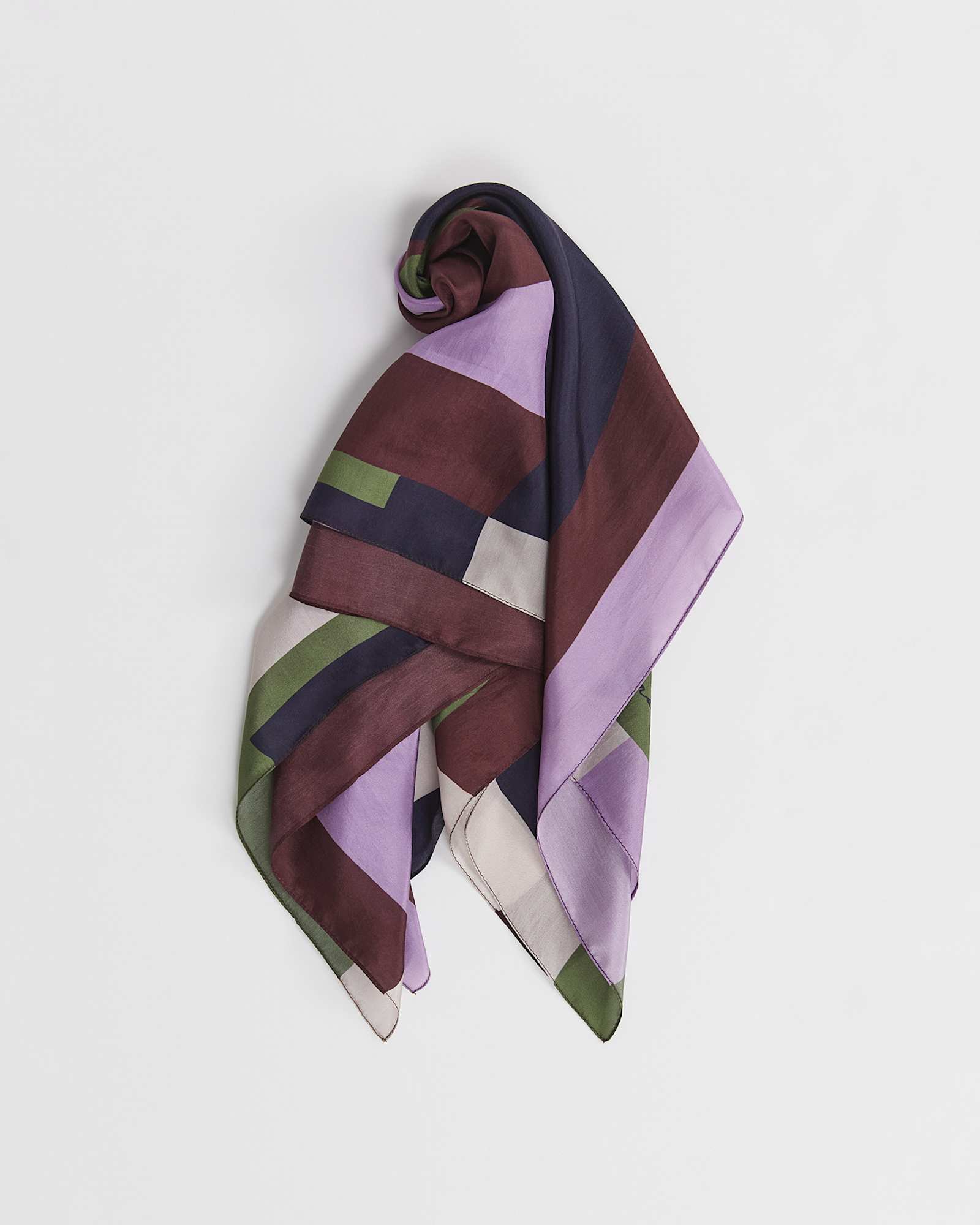 Nicole Abstract Scarf in NAVY MULTI
