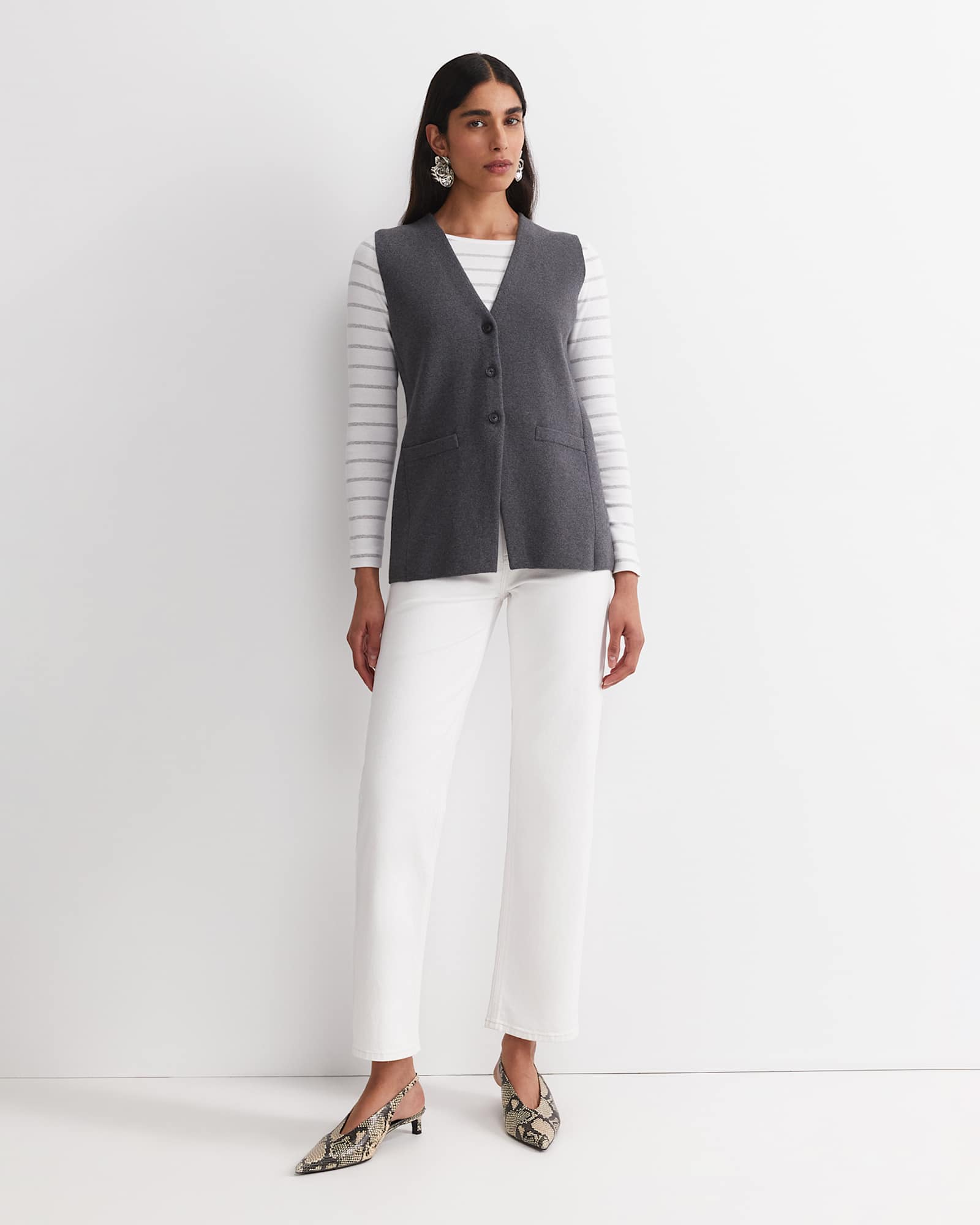 Cotton Cashmere Knit Vest in CHARCOAL