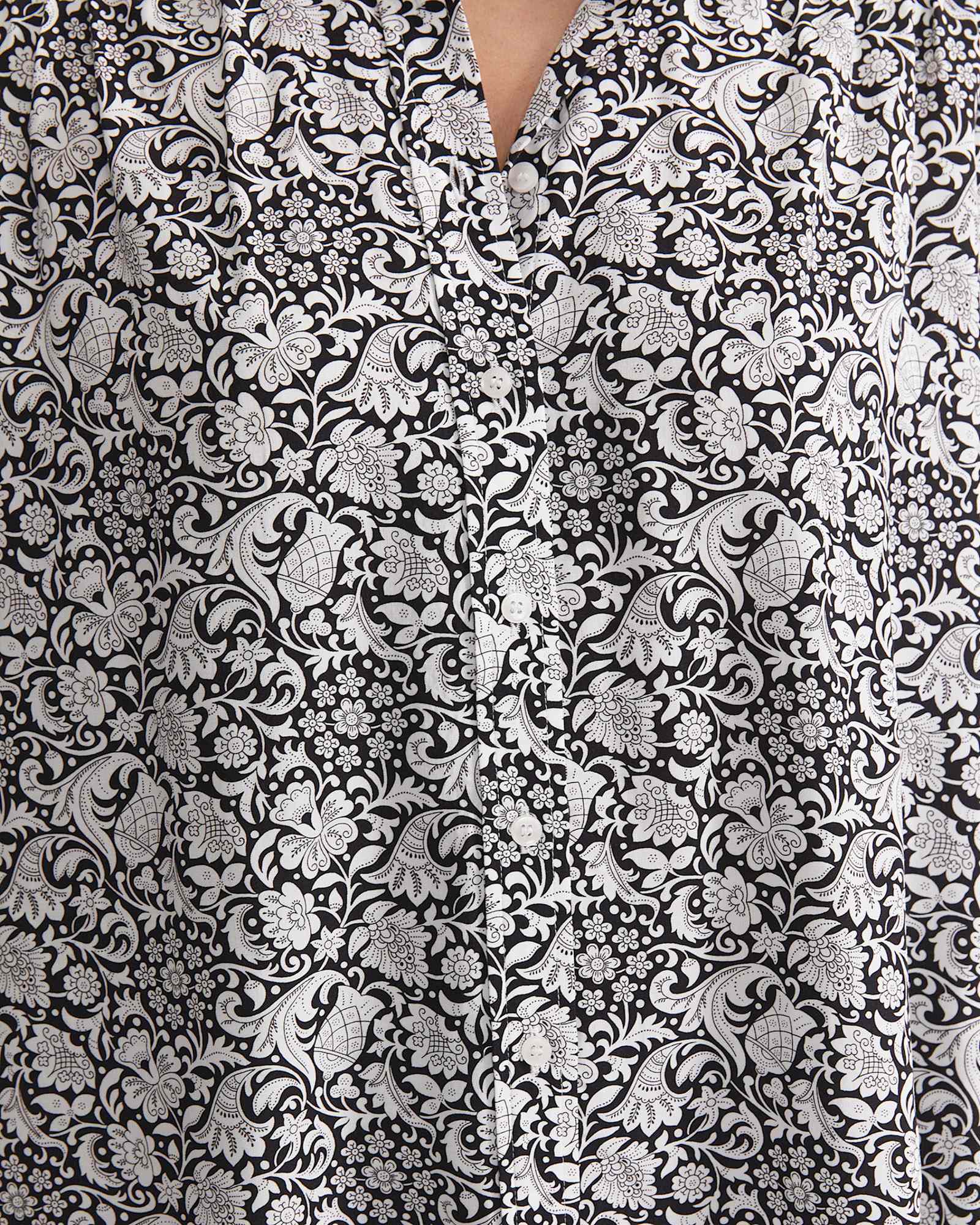 Robertson Liberty Blouse in BLACK/WHITE