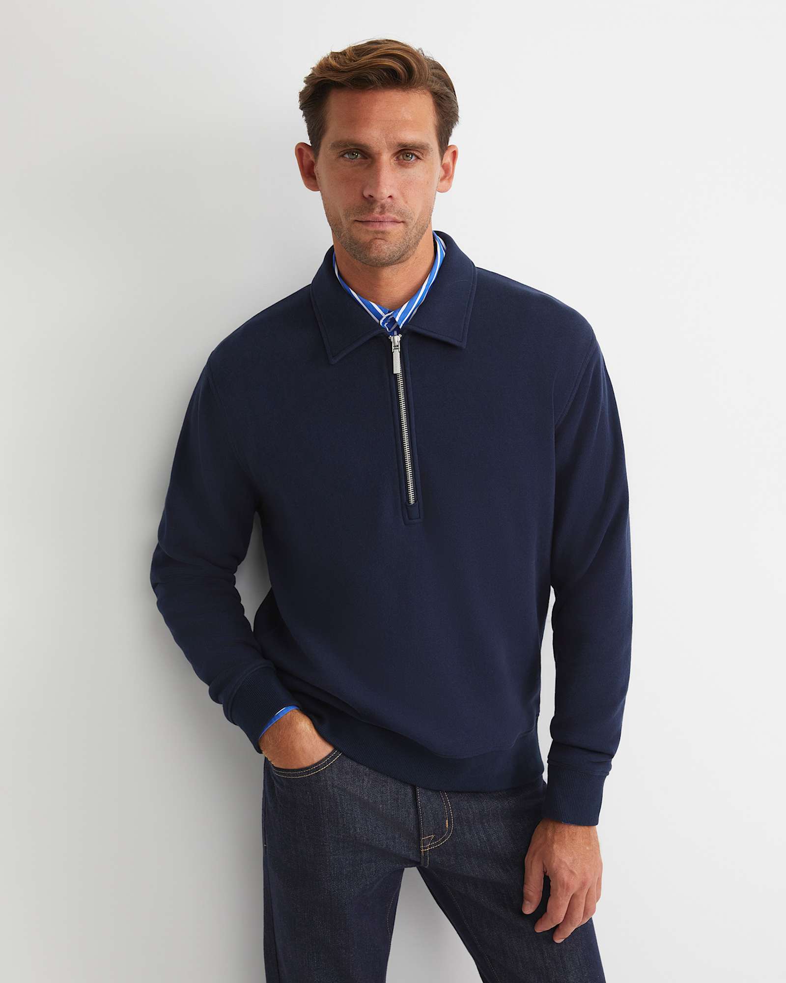 Collared Zip Sweat in NAVY