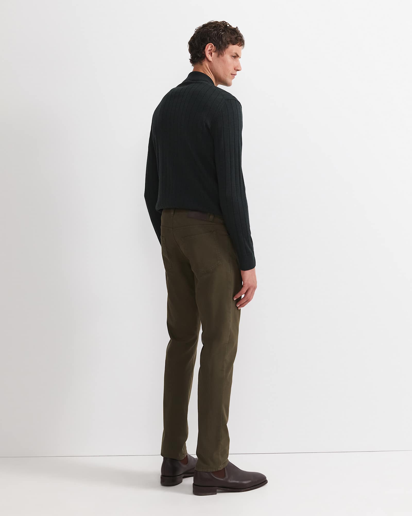Tapered Bedford Jean in KHAKI