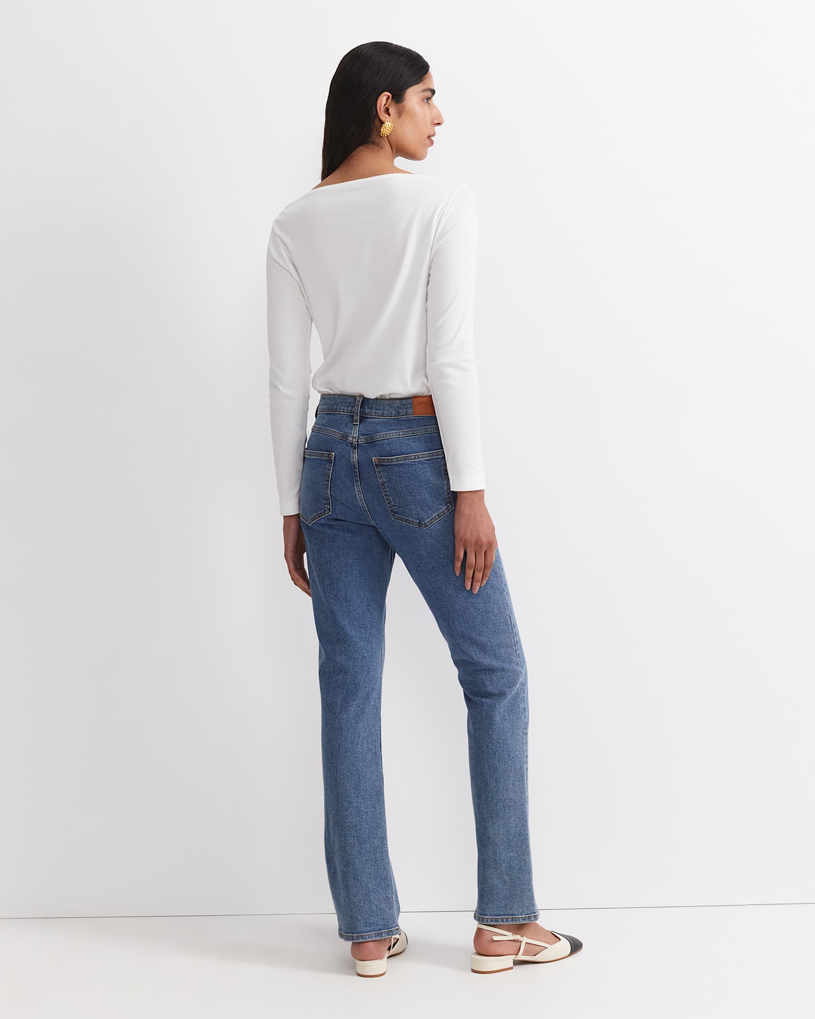 Simone Straight Jean in BLUE WASH
