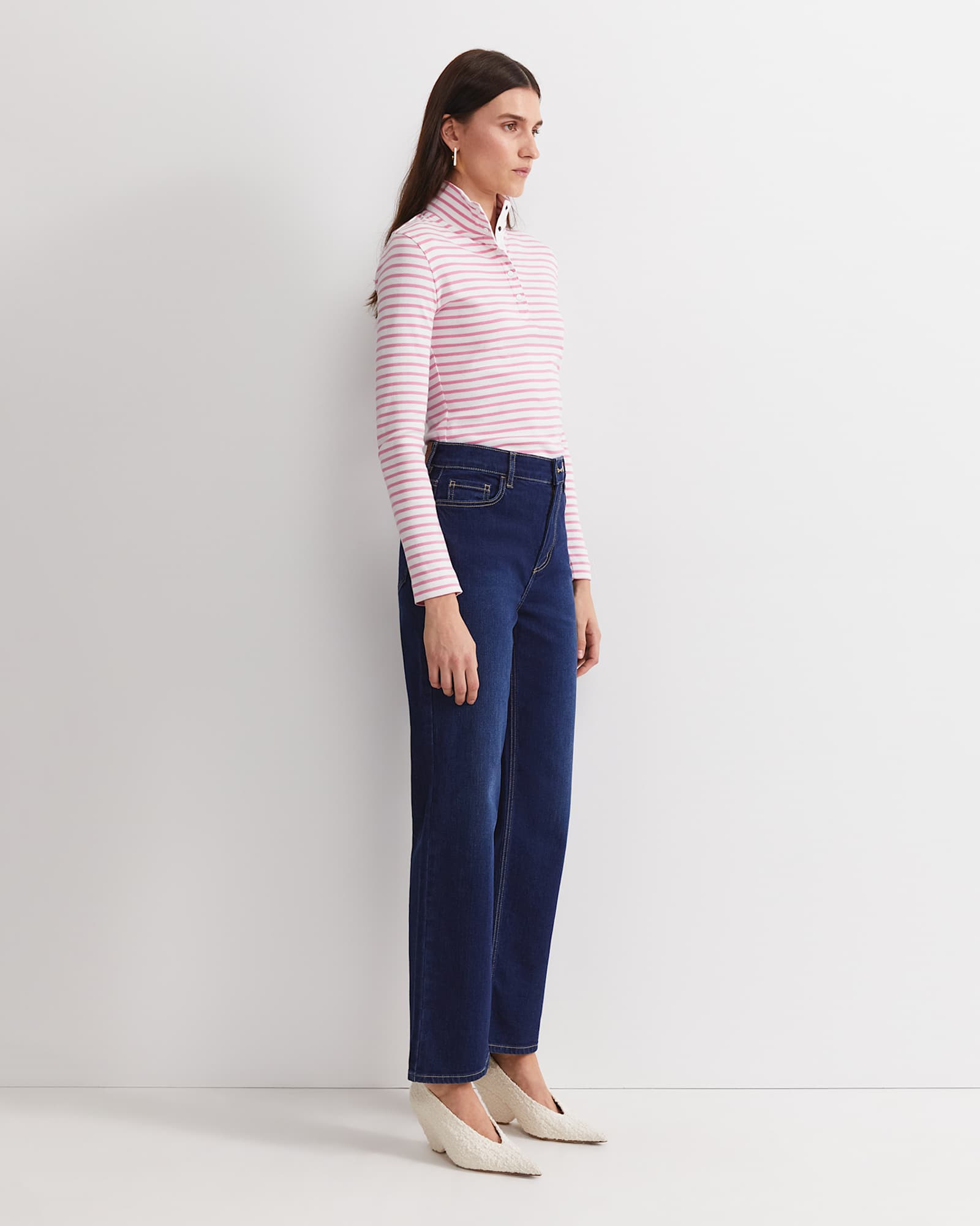 Bec Jean in INDIGO