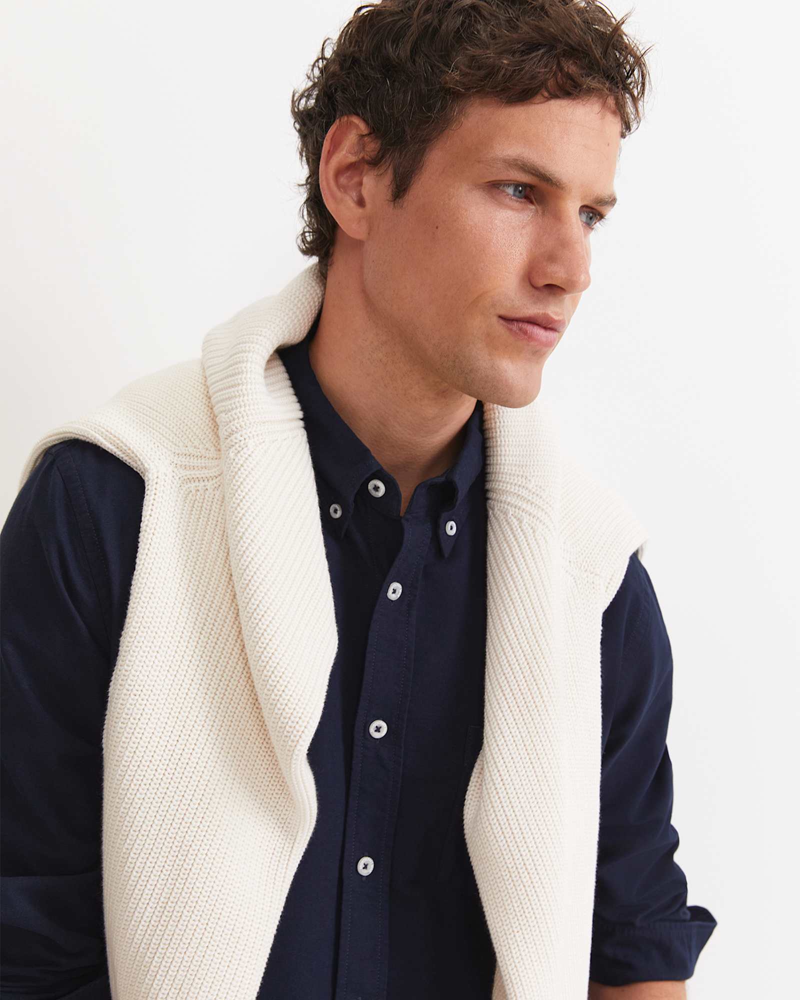 Oxford Long Sleeve Shirt in CLASSIC NAVY
