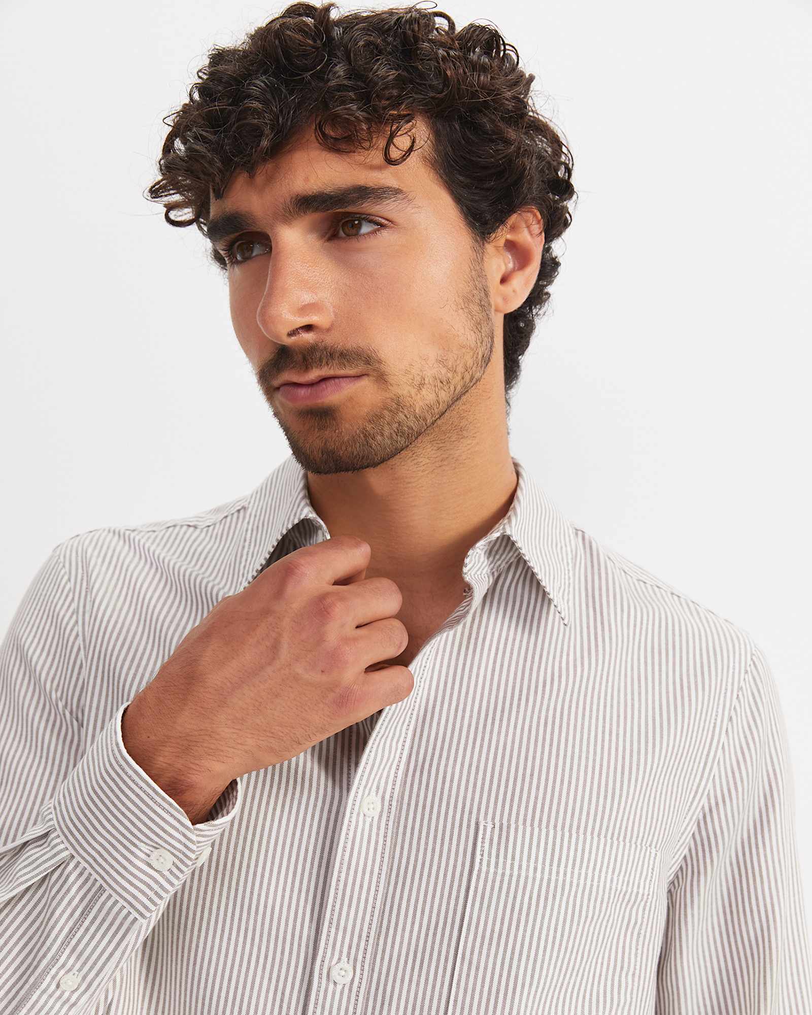 Oxford Stripe Long Sleeve Shirt in CHOCOLATE