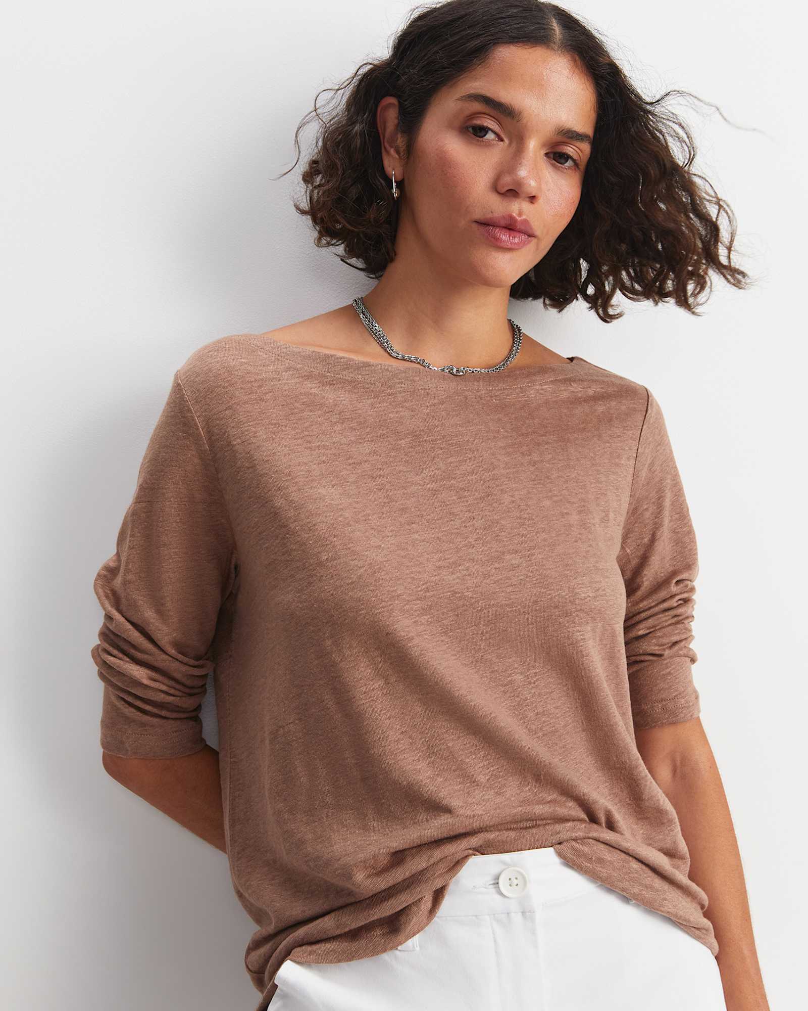 Cecile Linen Top in MOCHA