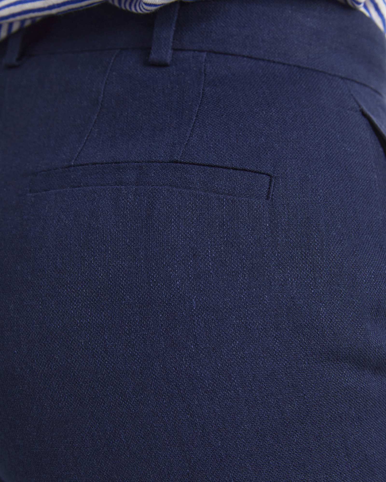 Freya Straight Linen Pant in NAVY