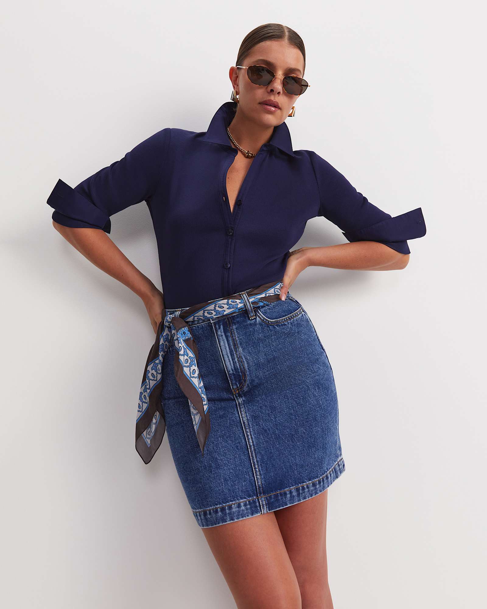 Catherine Rib Shirt in NAVY
