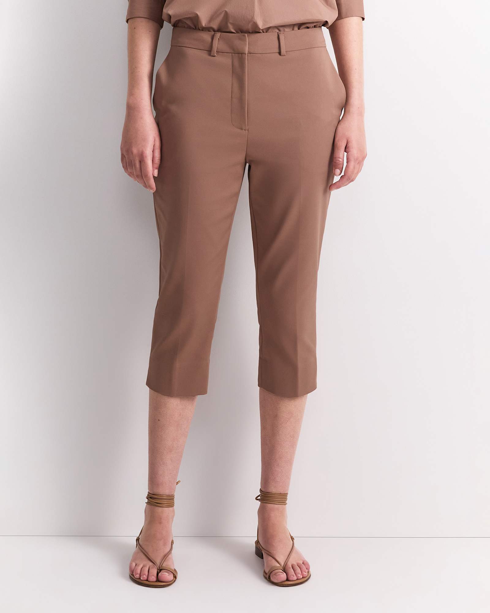 Yvette Pedal Pusher Pant in MOCHA