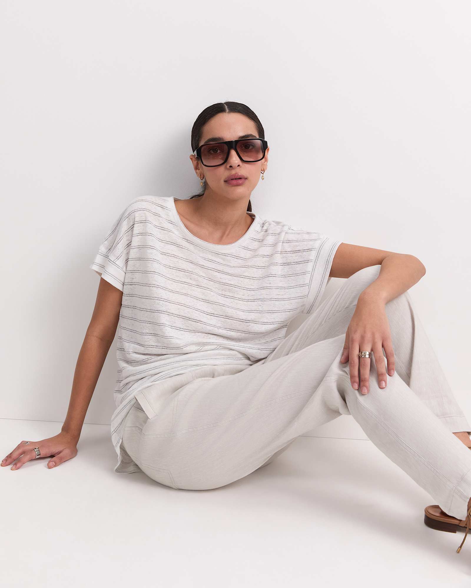 Tonia Foil Linen Tee in WHITE/SILVER