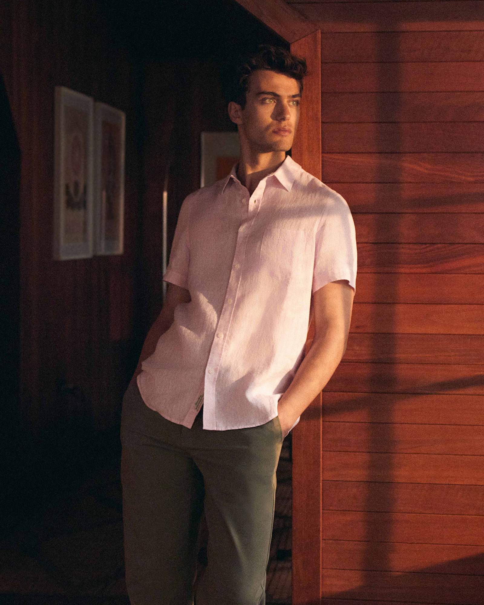 Short Sleeve Yarn-Dyed Linen Shirt in PALE PINK