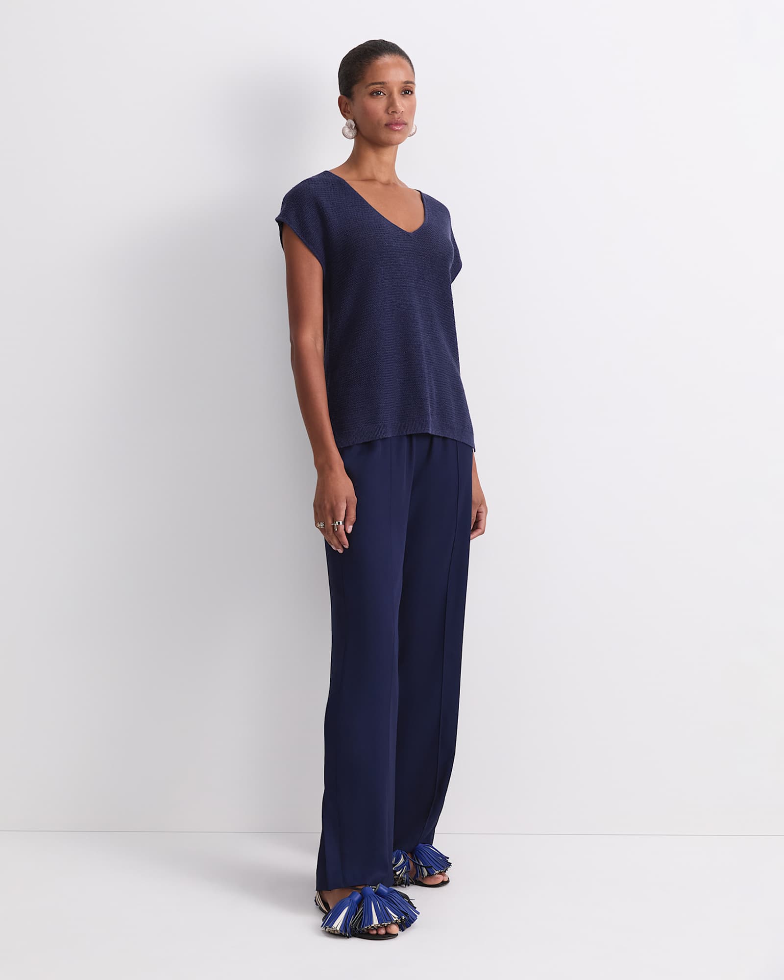 Luisa V-Neck Knit Top in NAVY