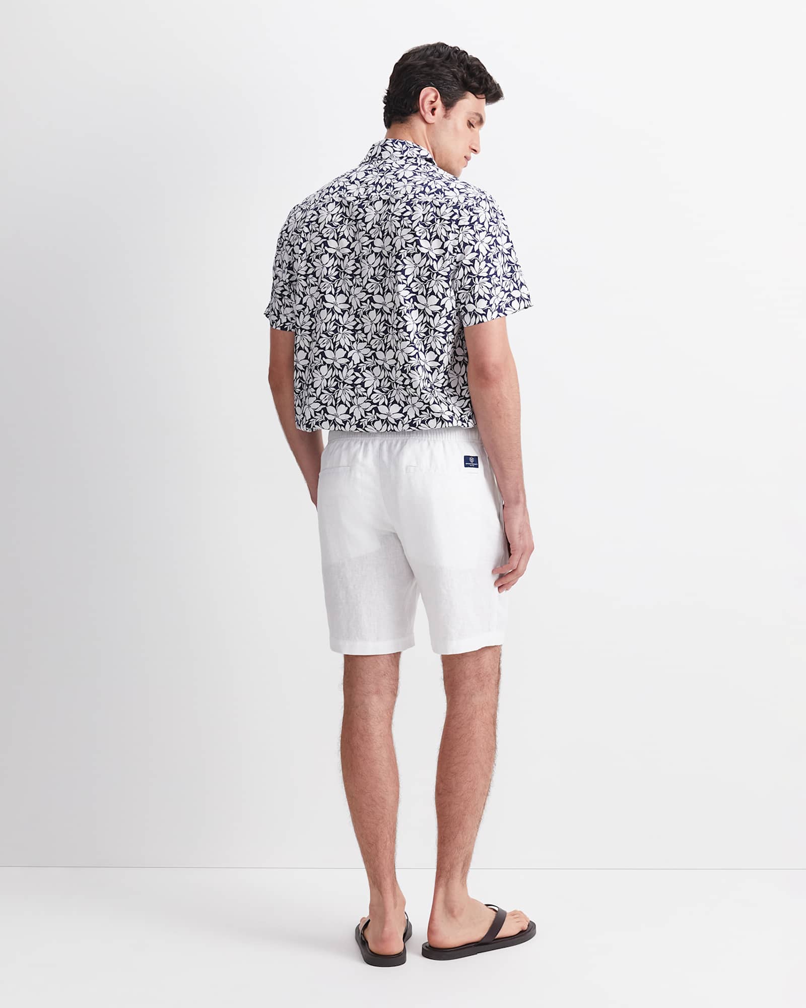 Caffery Yarn-Dyed Linen Short in WHITE